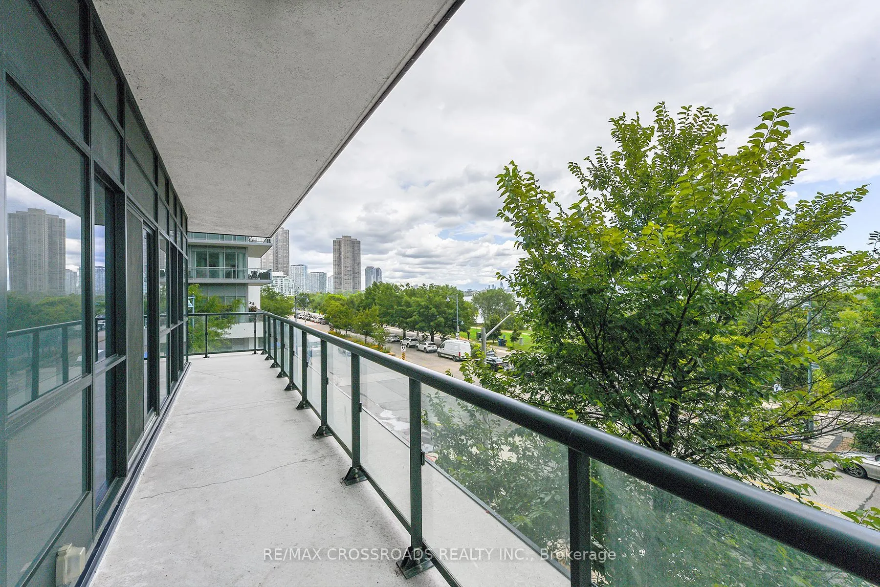 39 Annie Craig Drive, #216