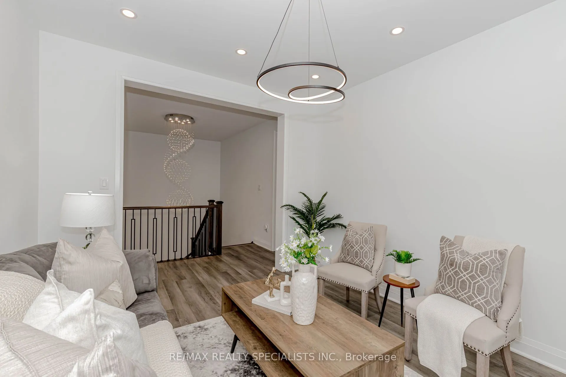 1411 Lobelia Crescent