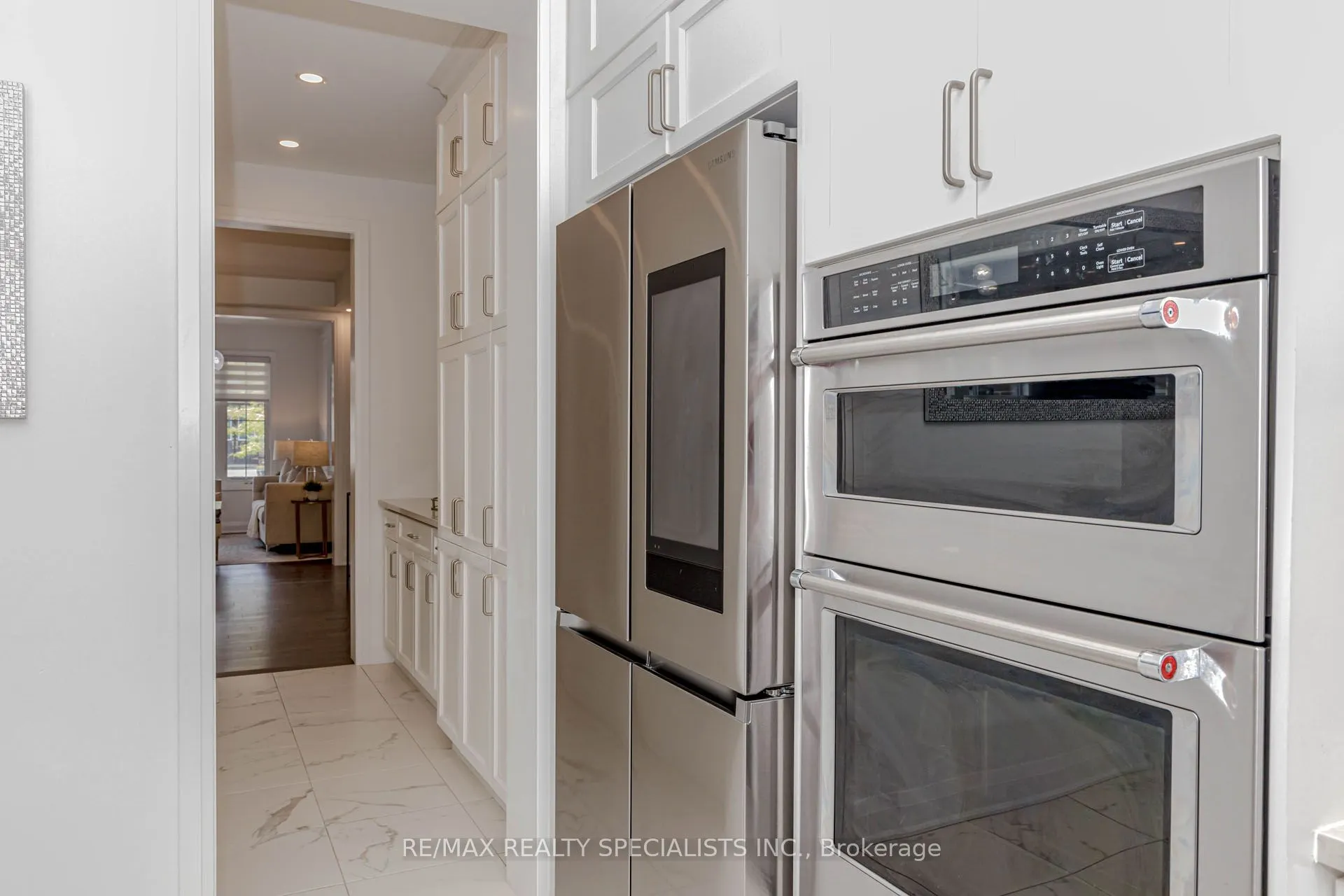 1411 Lobelia Crescent