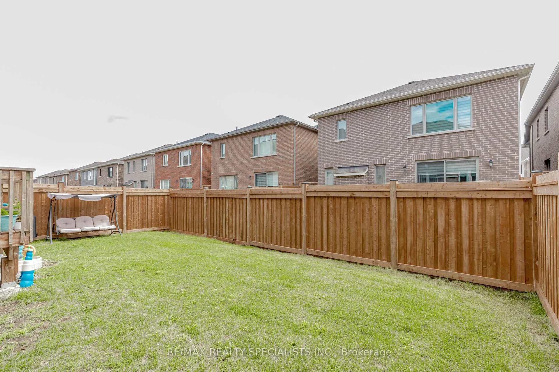 1411 Lobelia Crescent