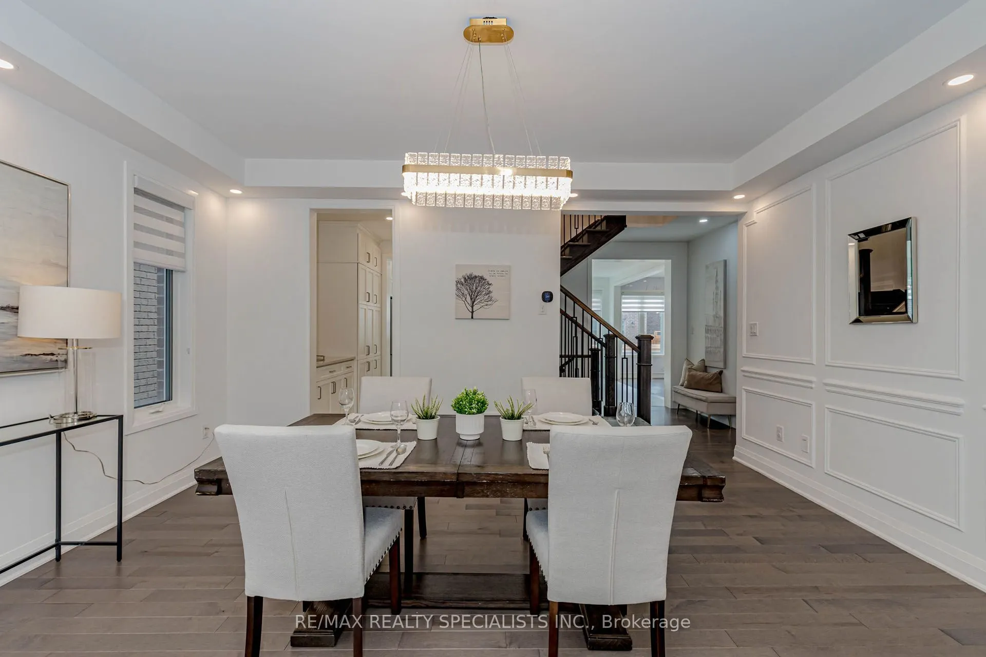 1411 Lobelia Crescent