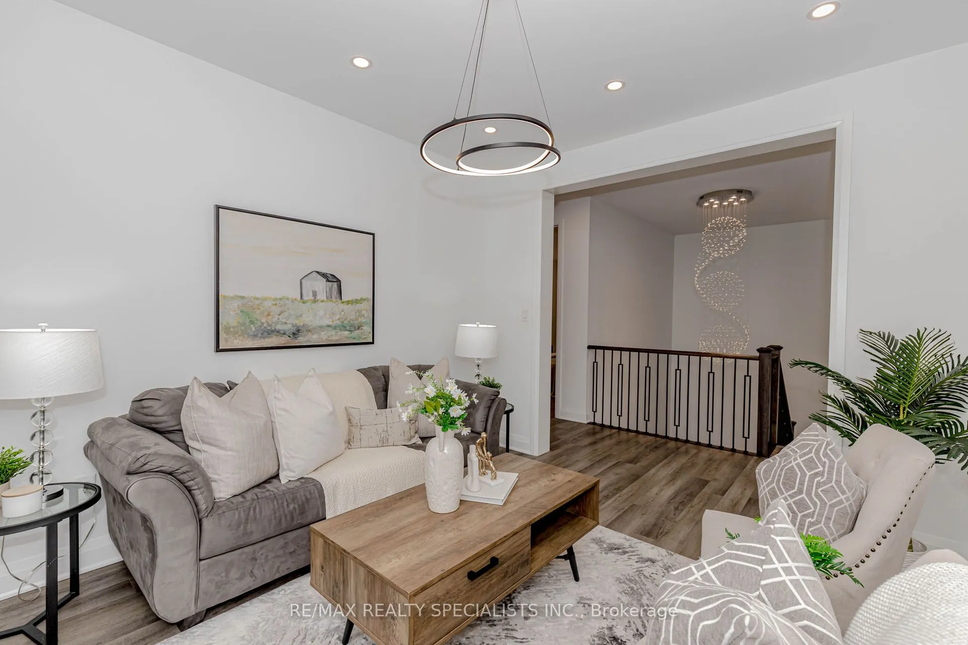 1411 Lobelia Crescent