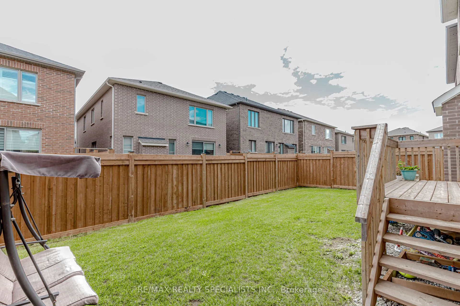1411 Lobelia Crescent