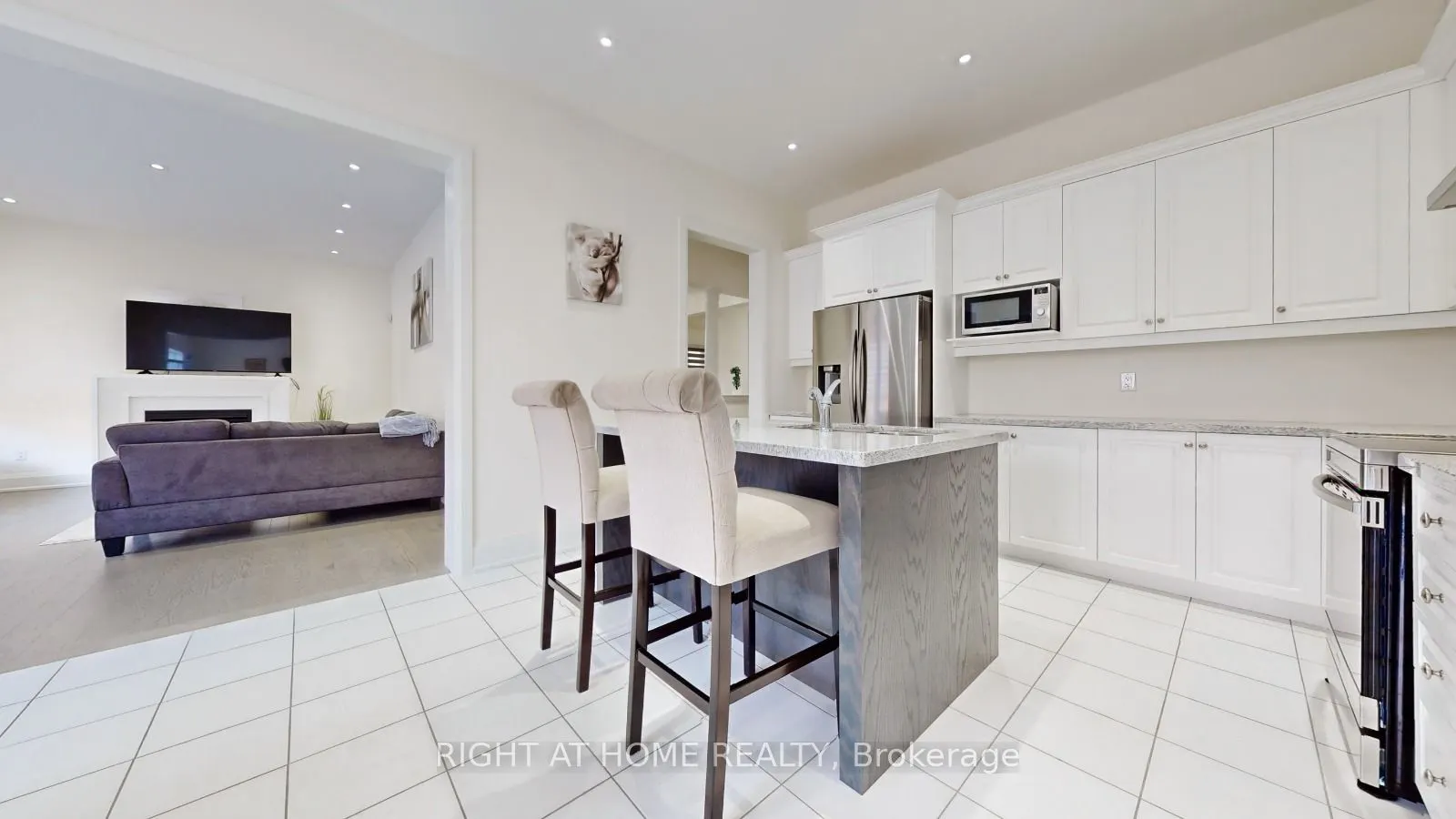 38 Elverton Crescent