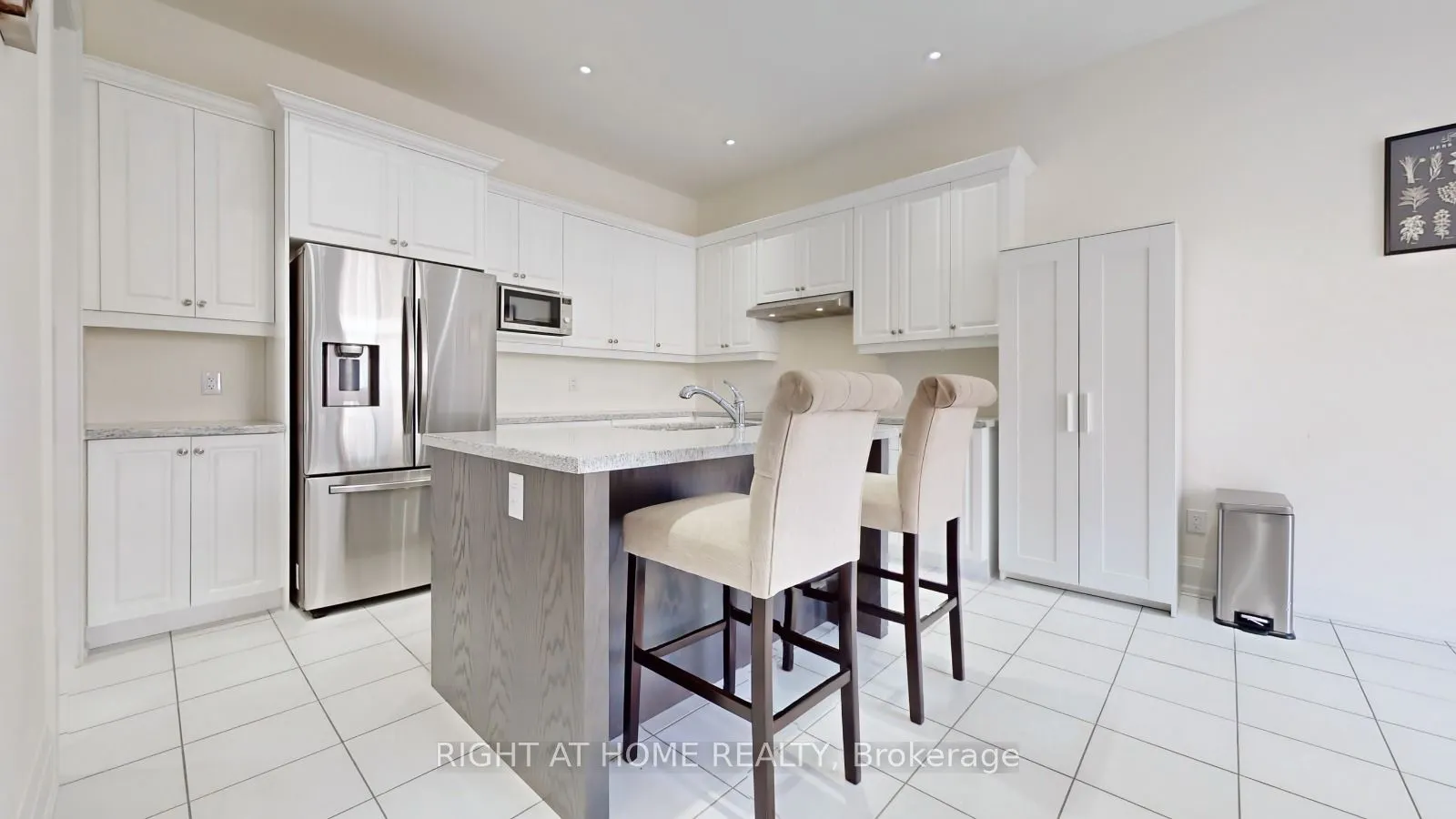 38 Elverton Crescent