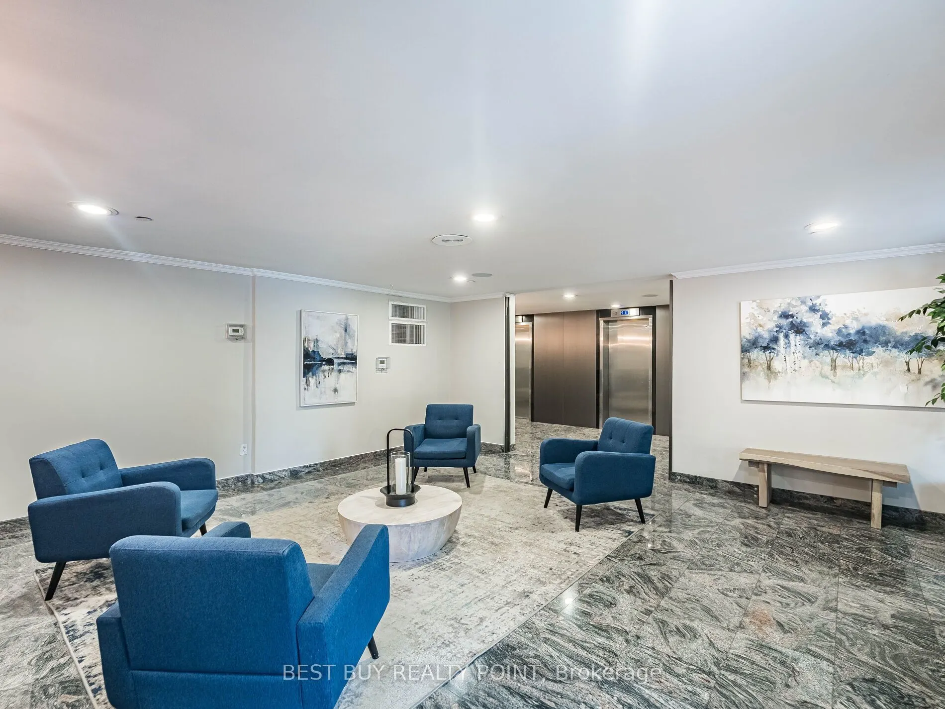 15 La Rose Avenue, #1007