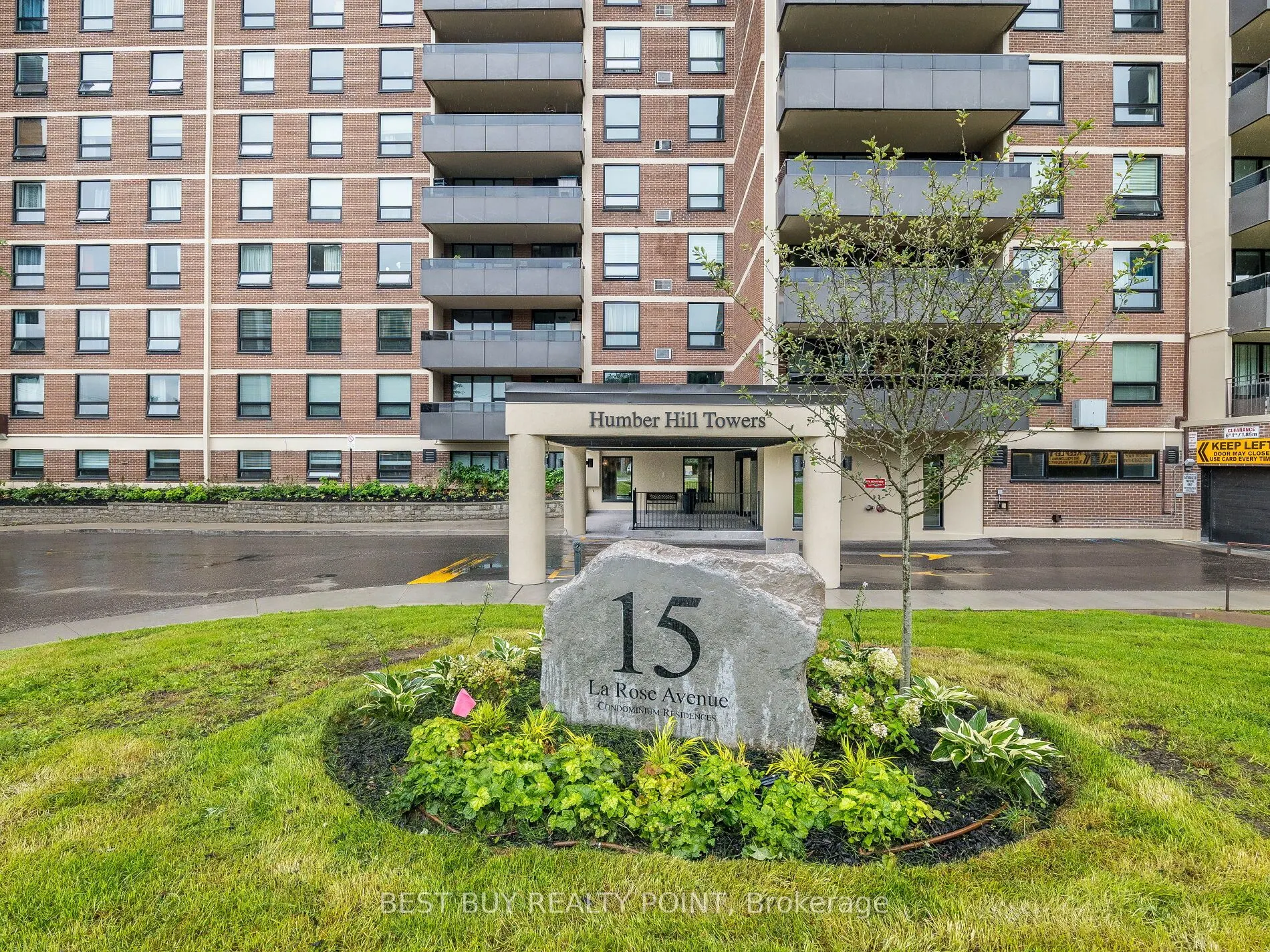 15 La Rose Avenue, #1007