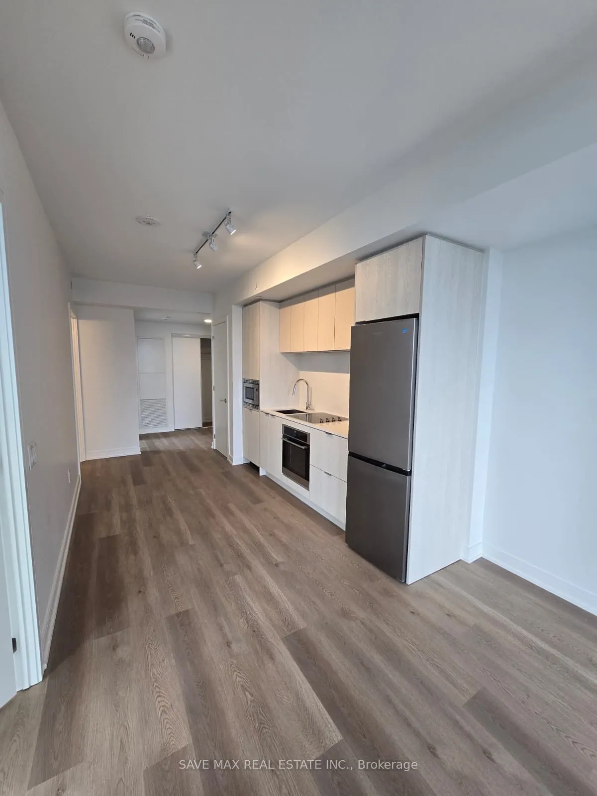 3009 NOVAR Road, #1016