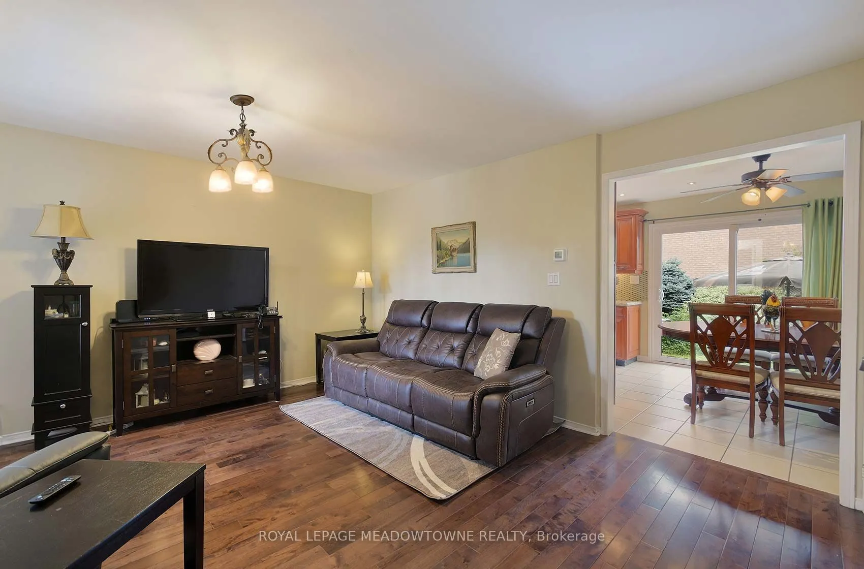 6521 Sapling Trail