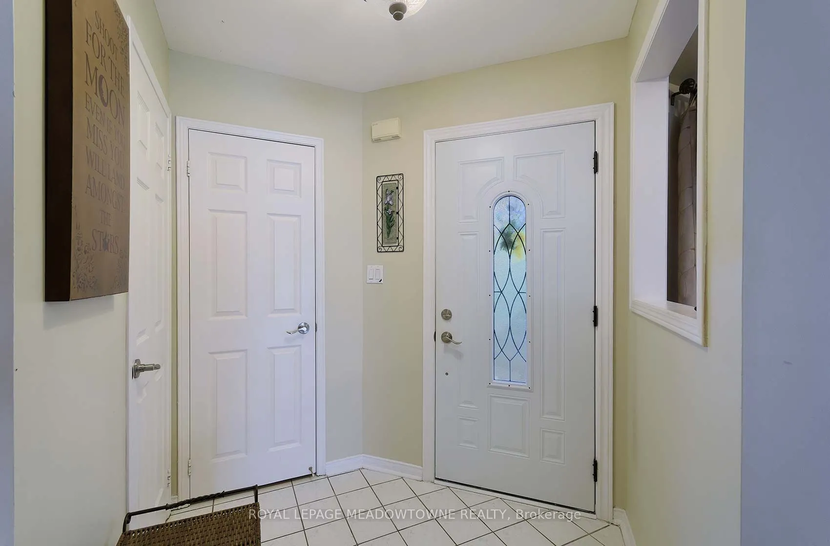 6521 Sapling Trail