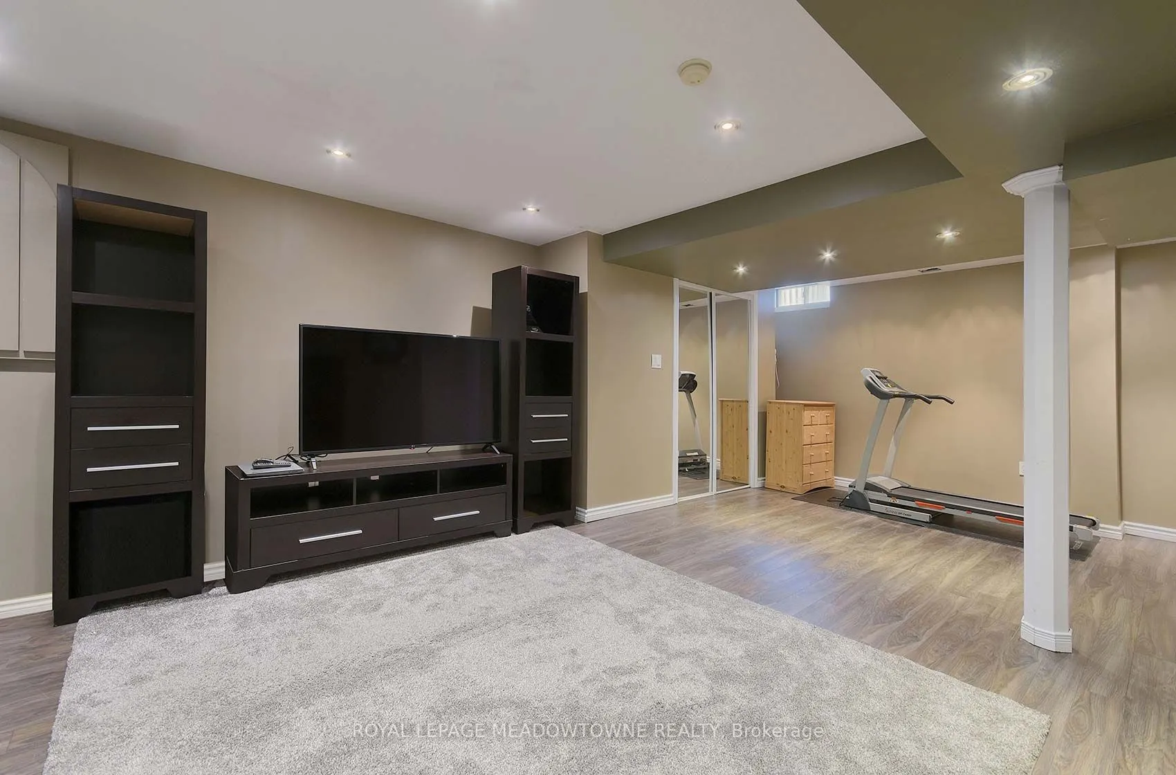 6521 Sapling Trail