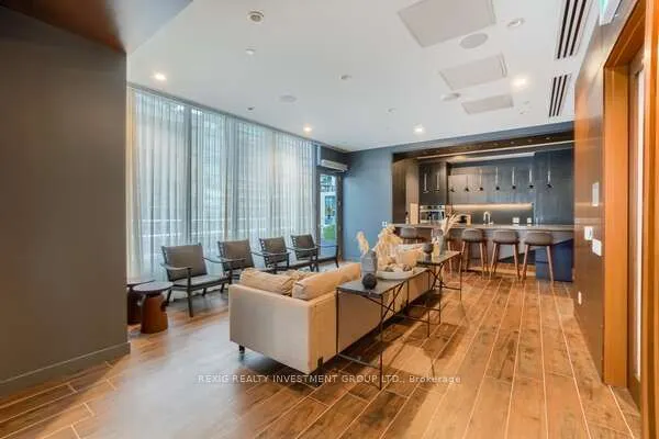 70 Annie Craig Drive, #4007