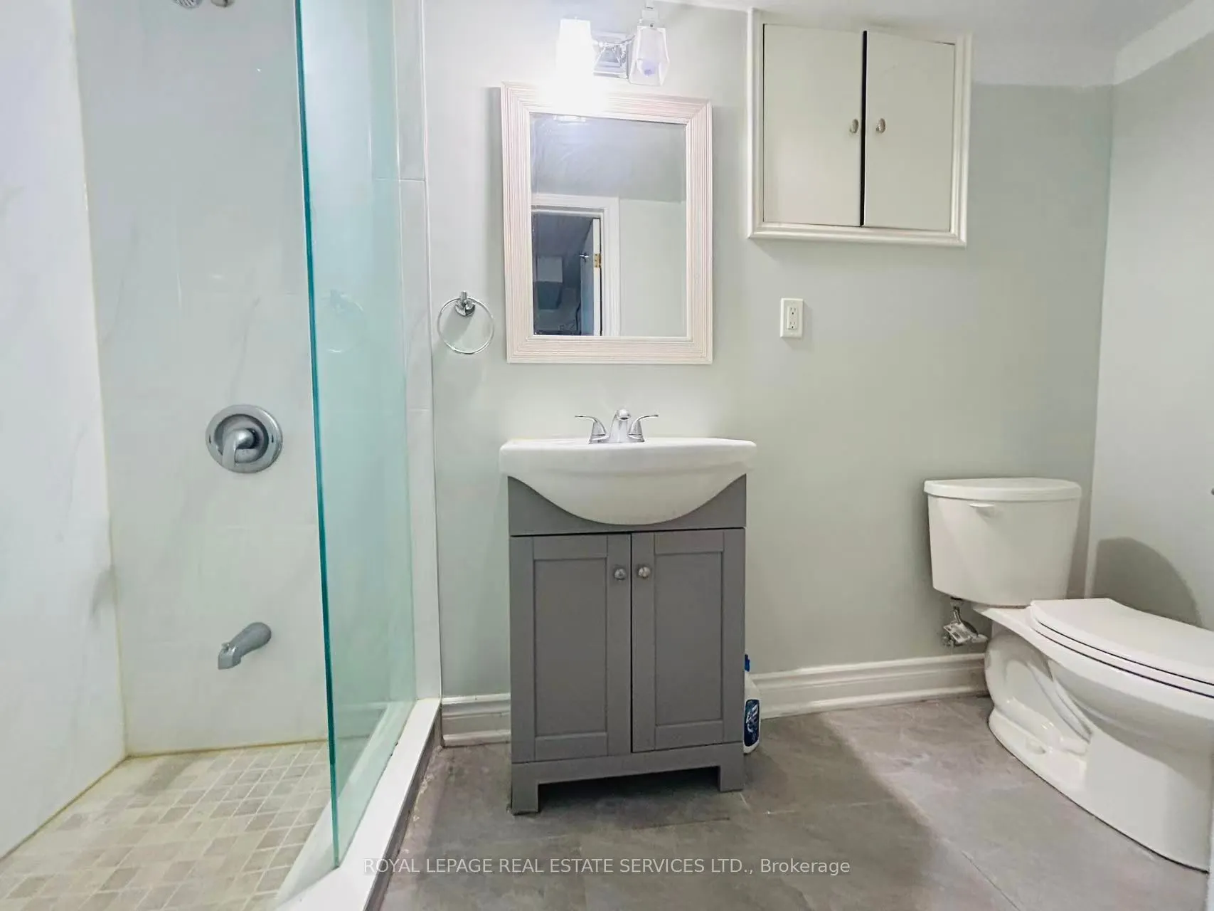 393 Mississauga Valley Boulevard
