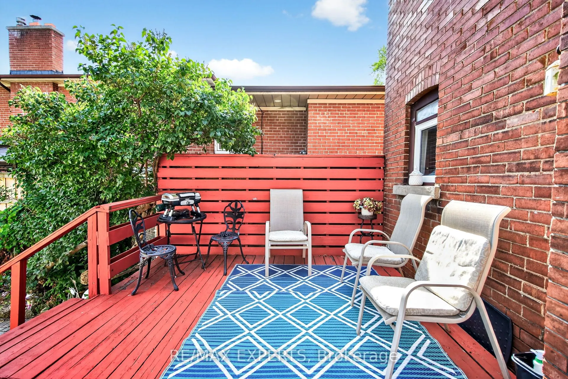 257 John Street