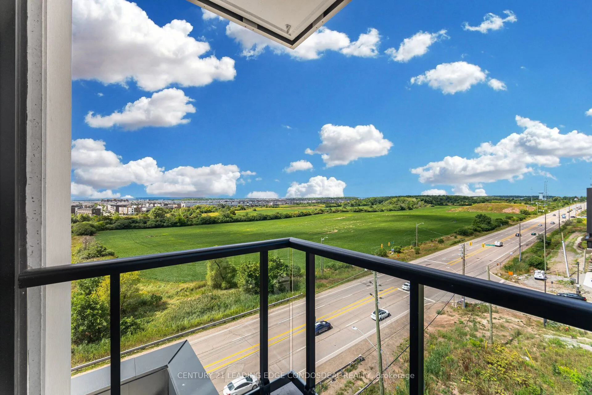 3079 Trafalgar Road, #803