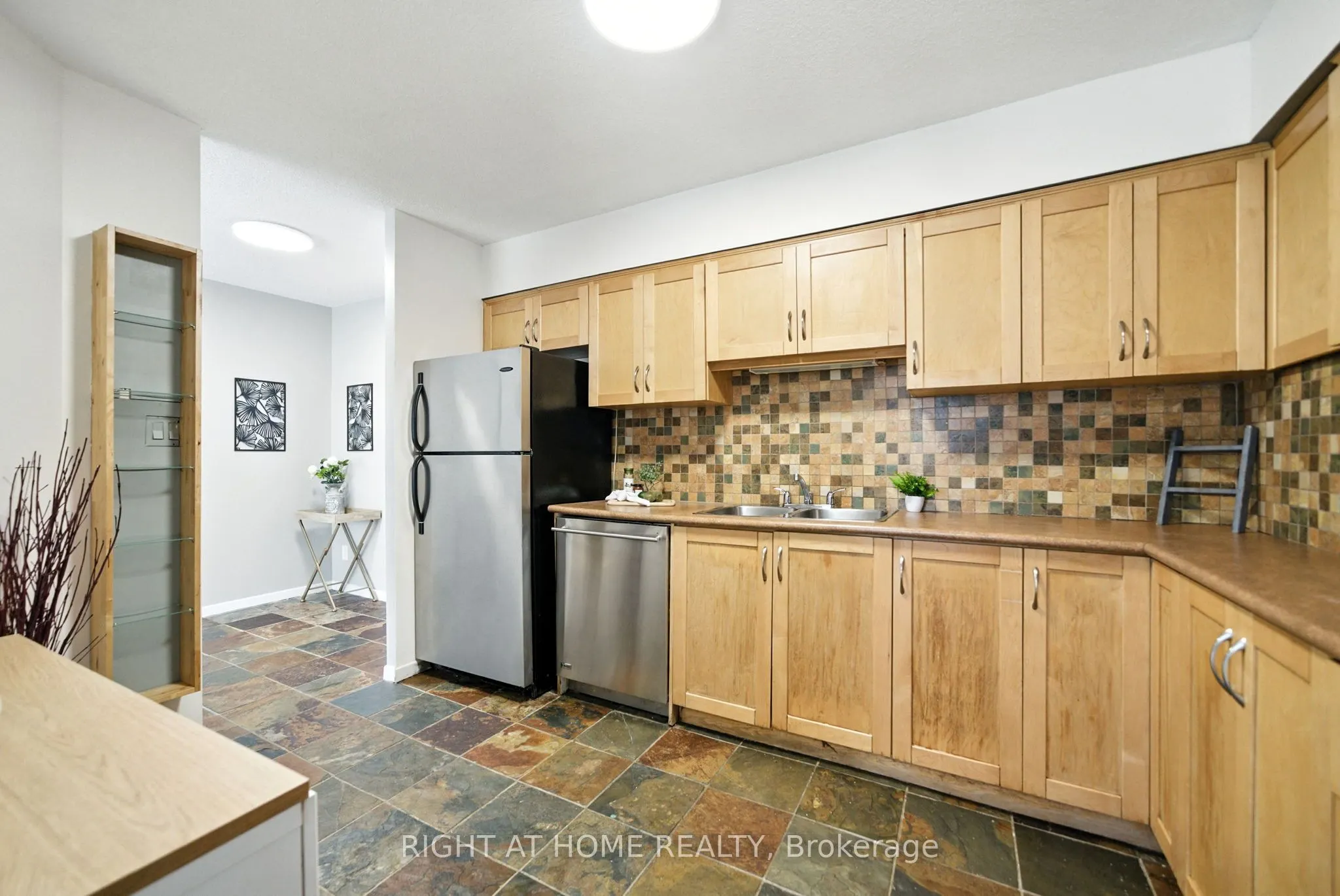 200 Robert Speck Parkway, #201