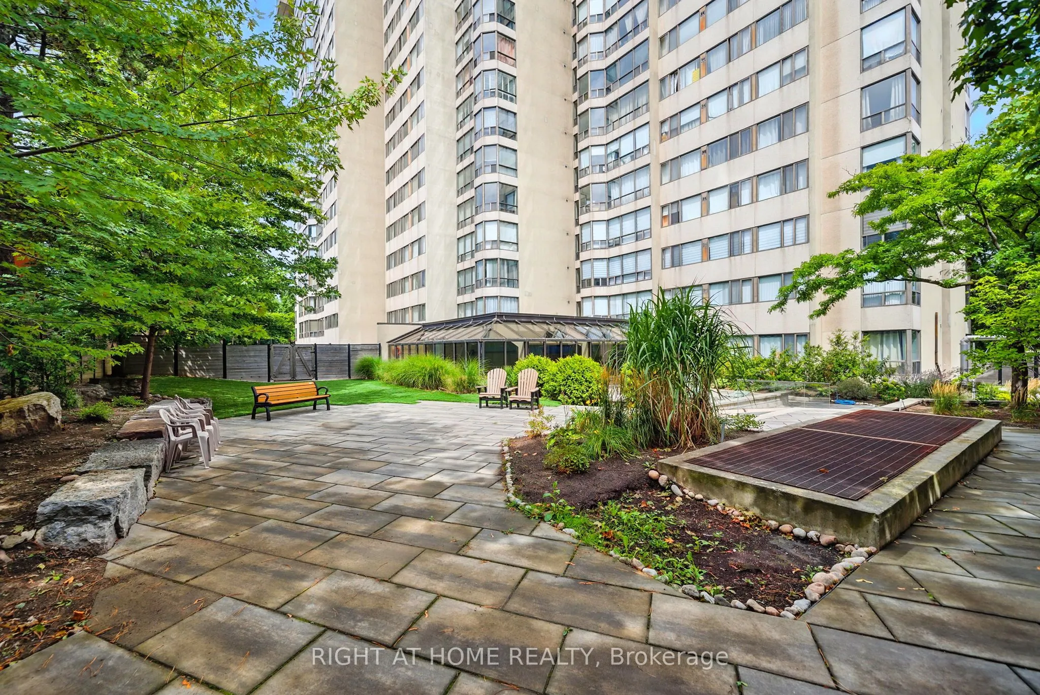 200 Robert Speck Parkway, #201