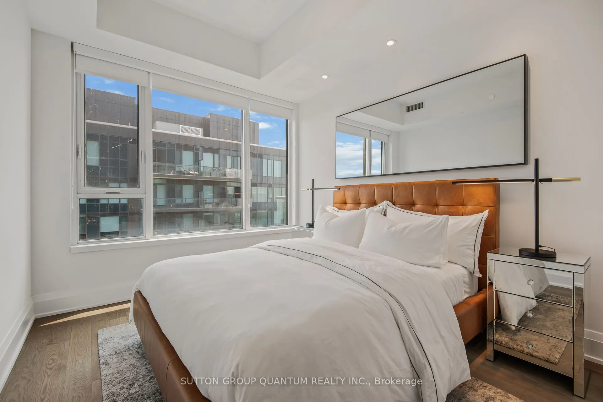 1928 Lake Shore Boulevard W, #4202