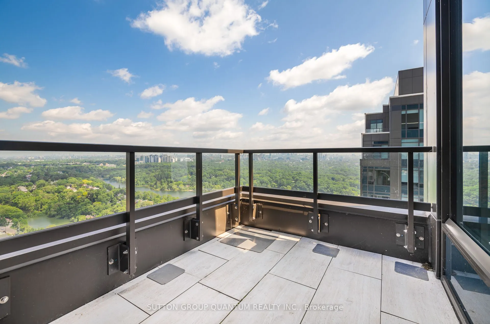 1928 Lake Shore Boulevard W, #4202