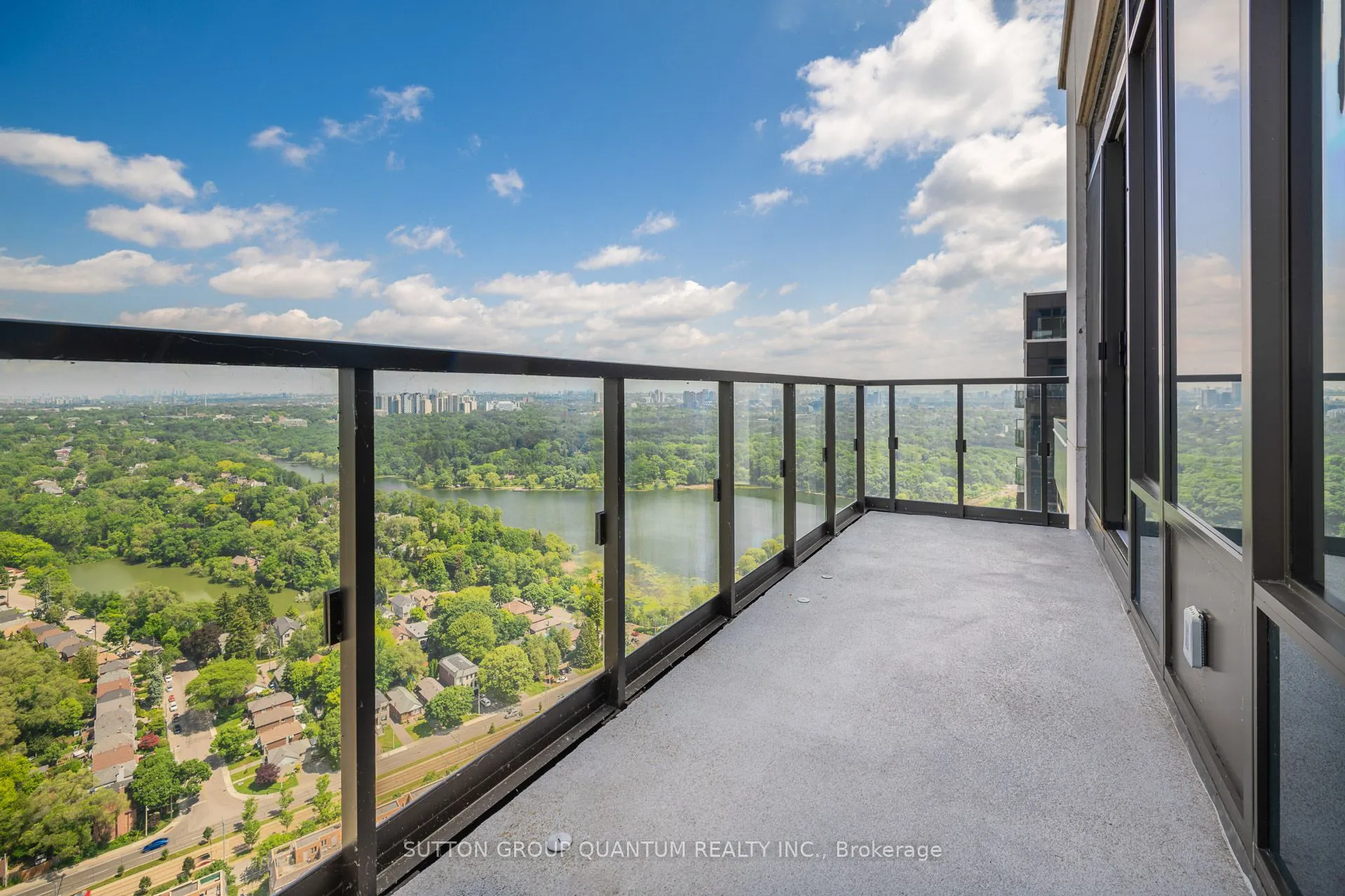 1928 Lake Shore Boulevard W, #4202