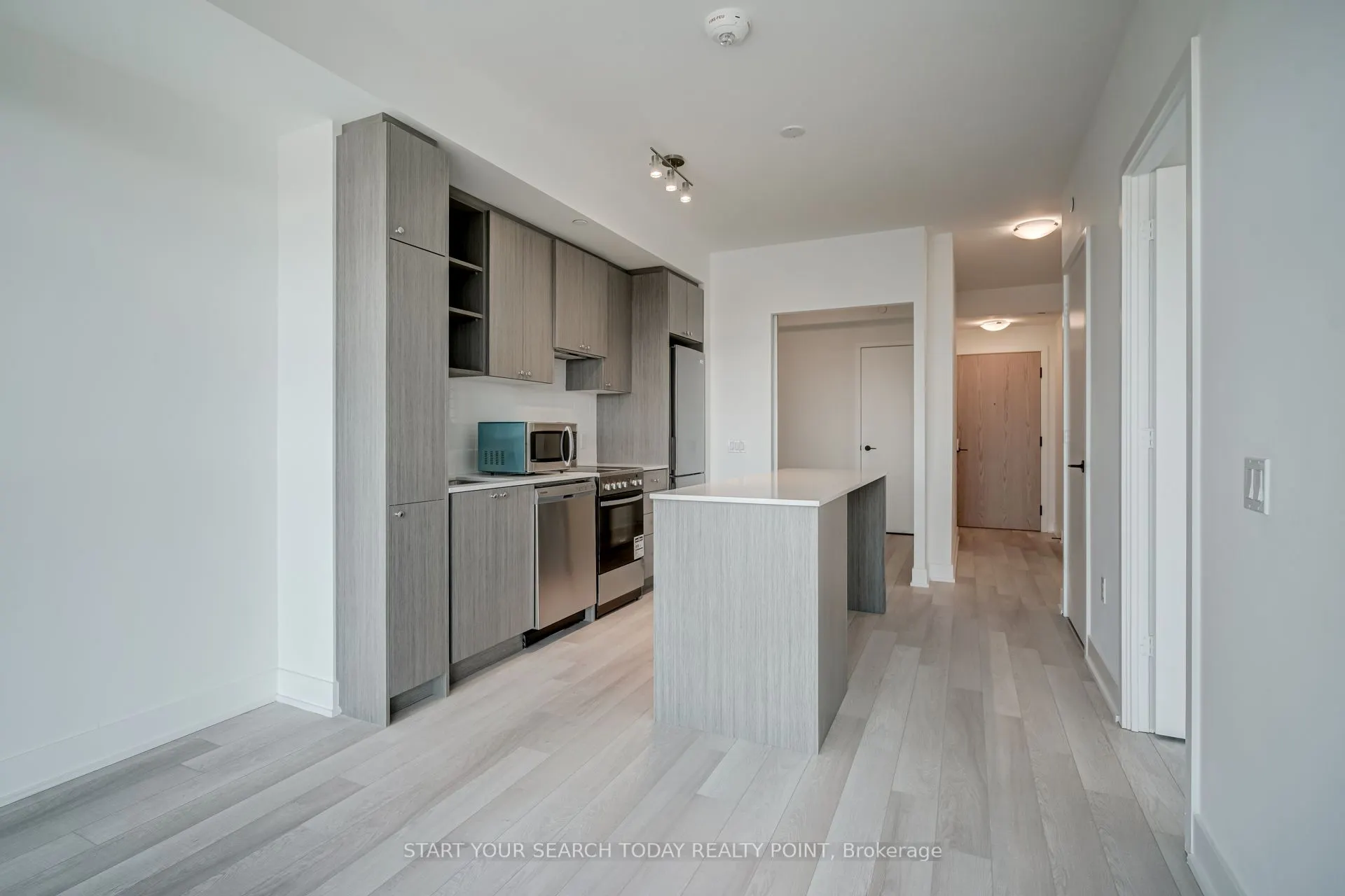 50 George Butchart Drive, #502