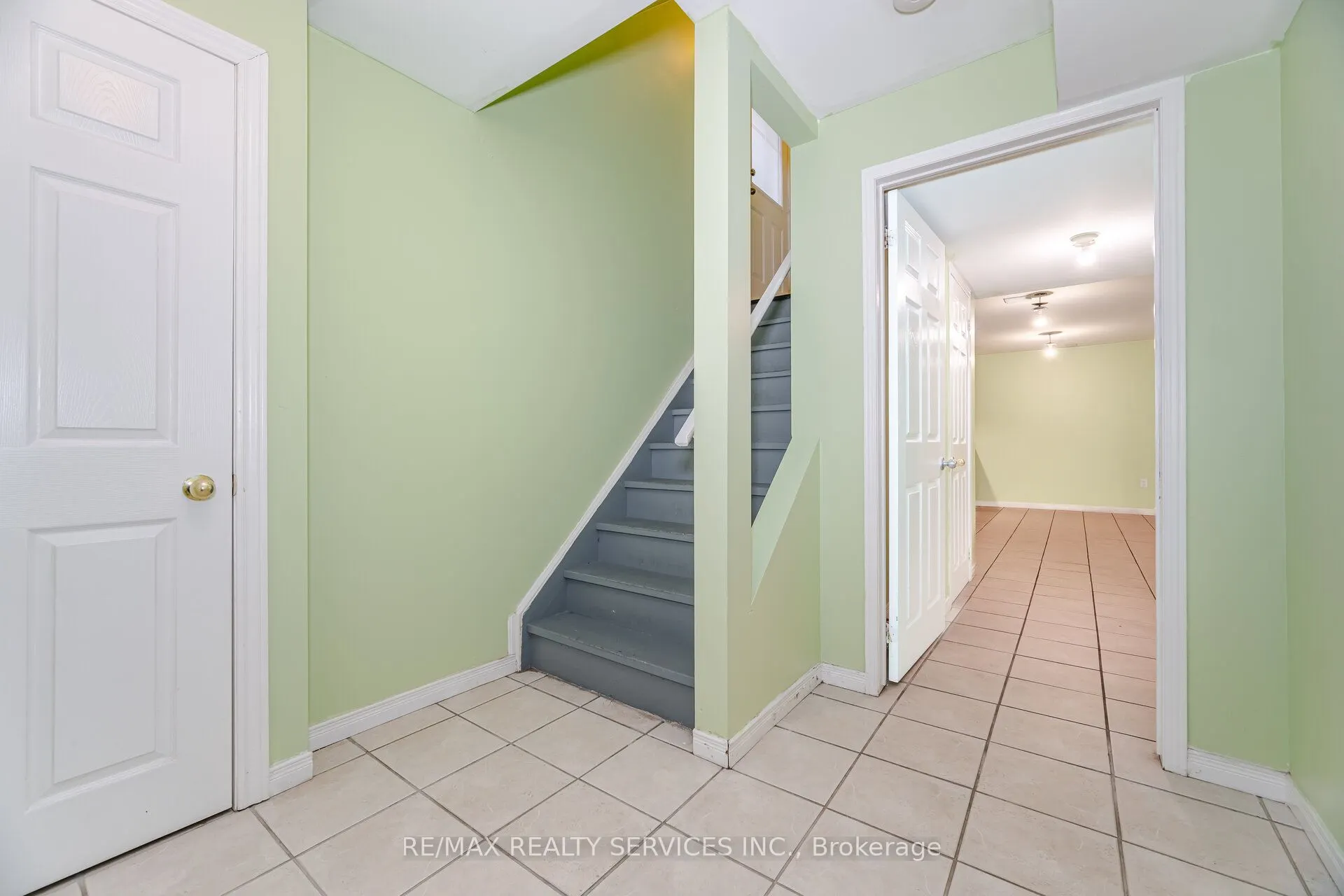 39 Rattlesnake Road