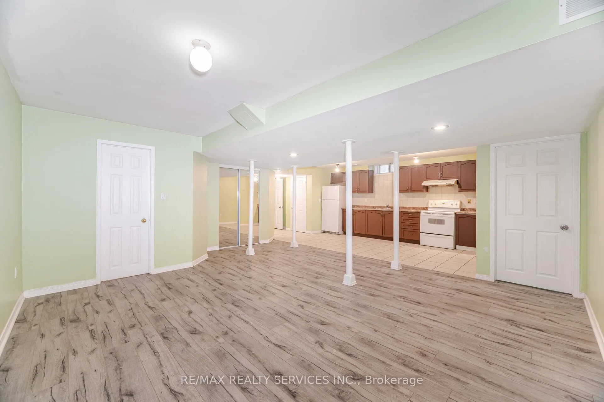 39 Rattlesnake Road