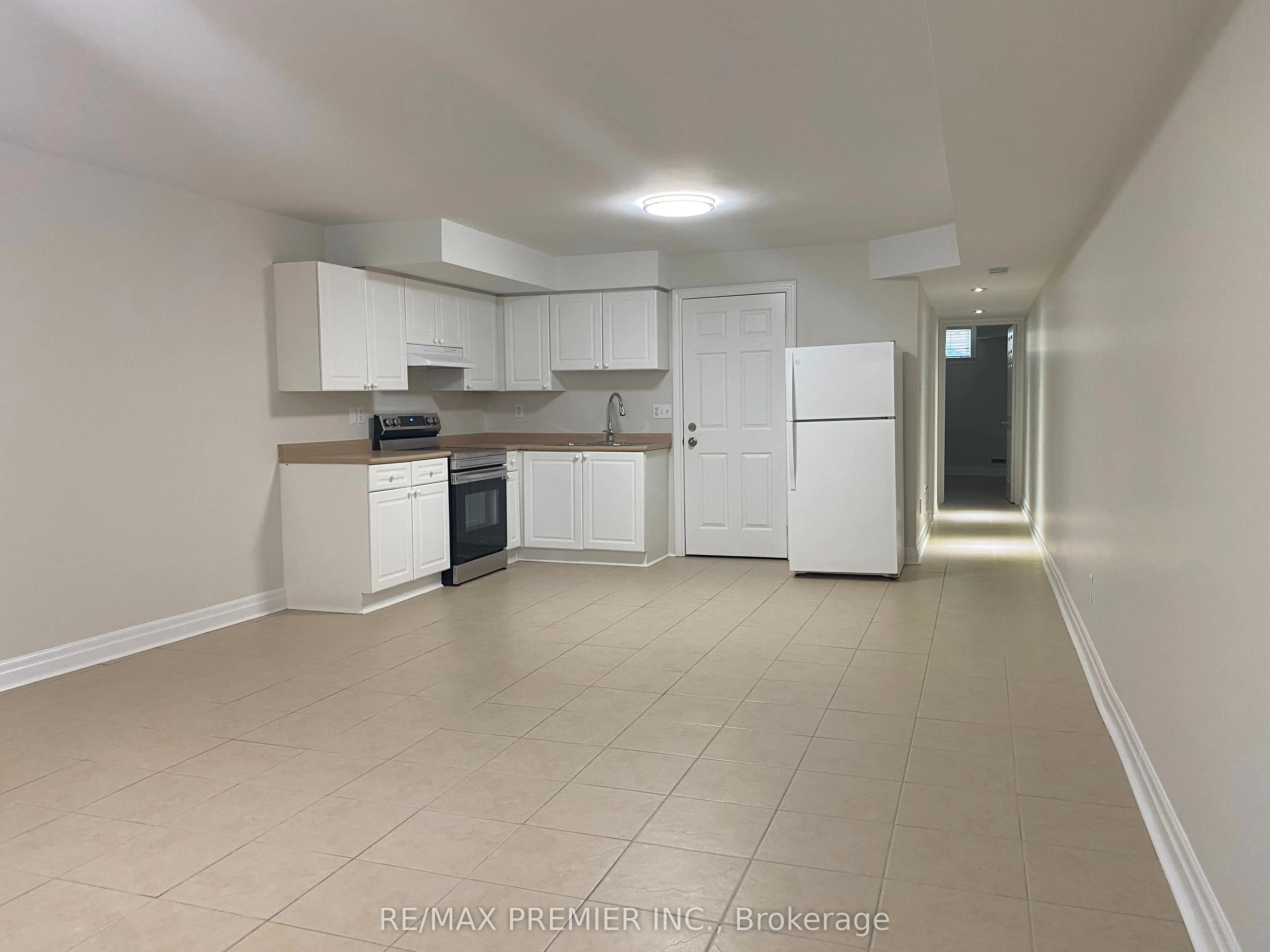 34 Algarve Crescent, #Basement