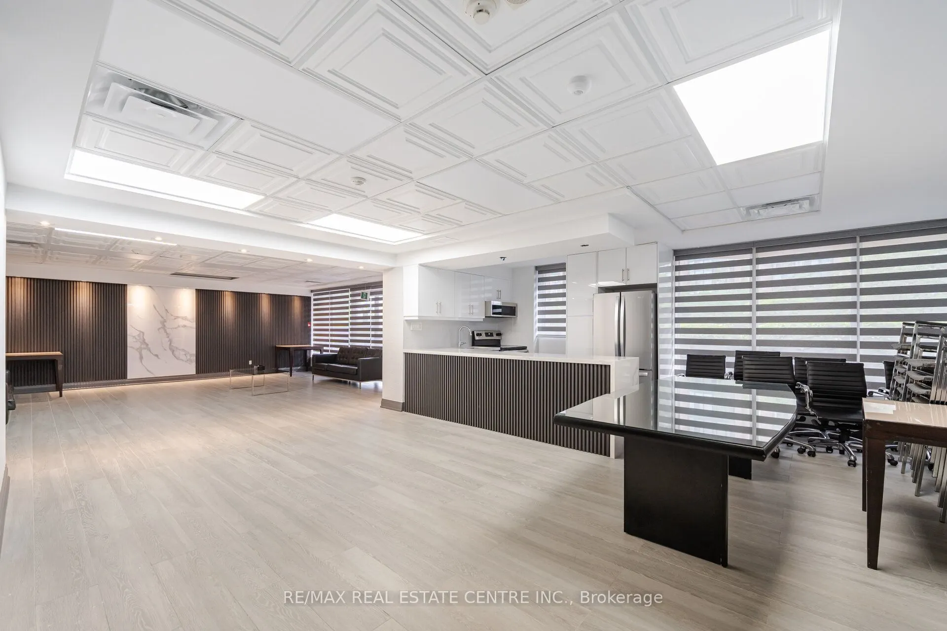 115 Hillcrest Avenue, #811