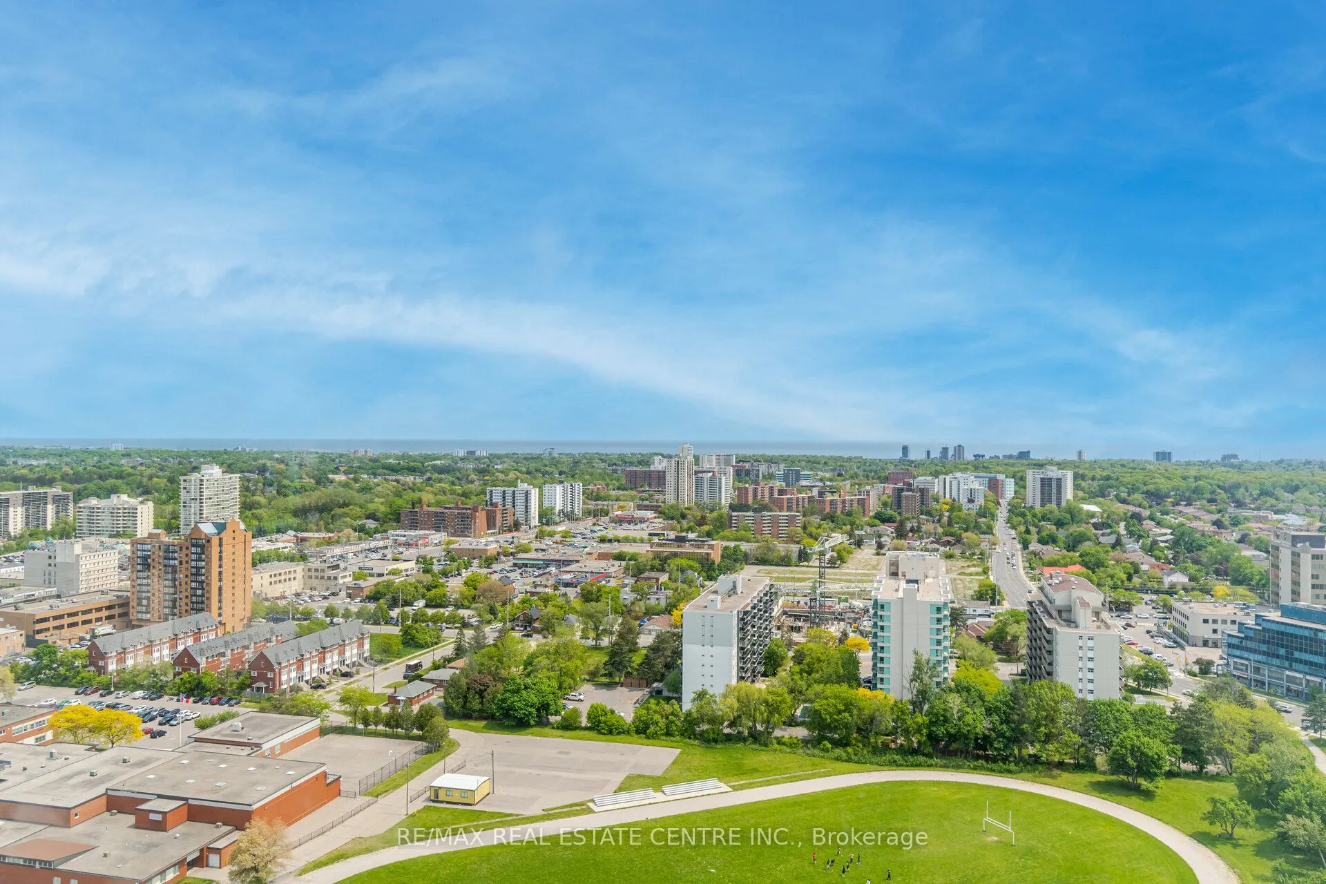 115 Hillcrest Avenue, #811