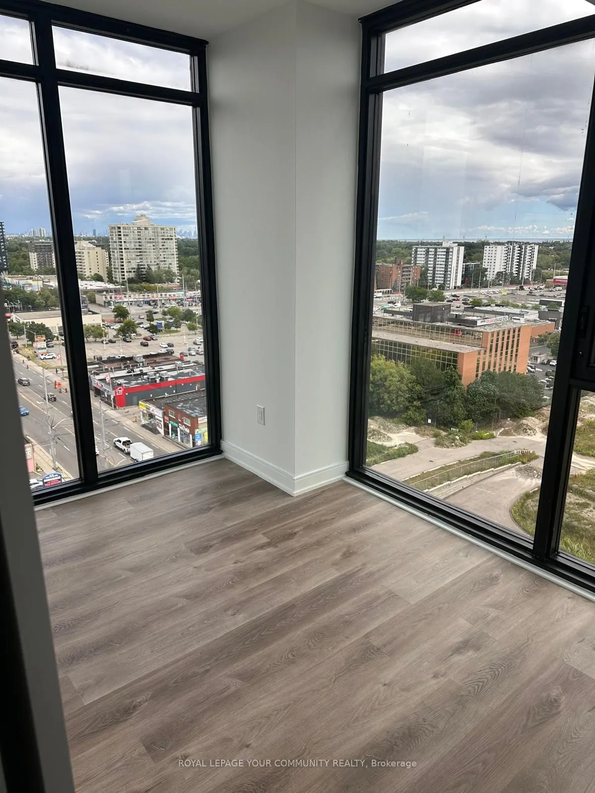 3009 Novar Road, #04