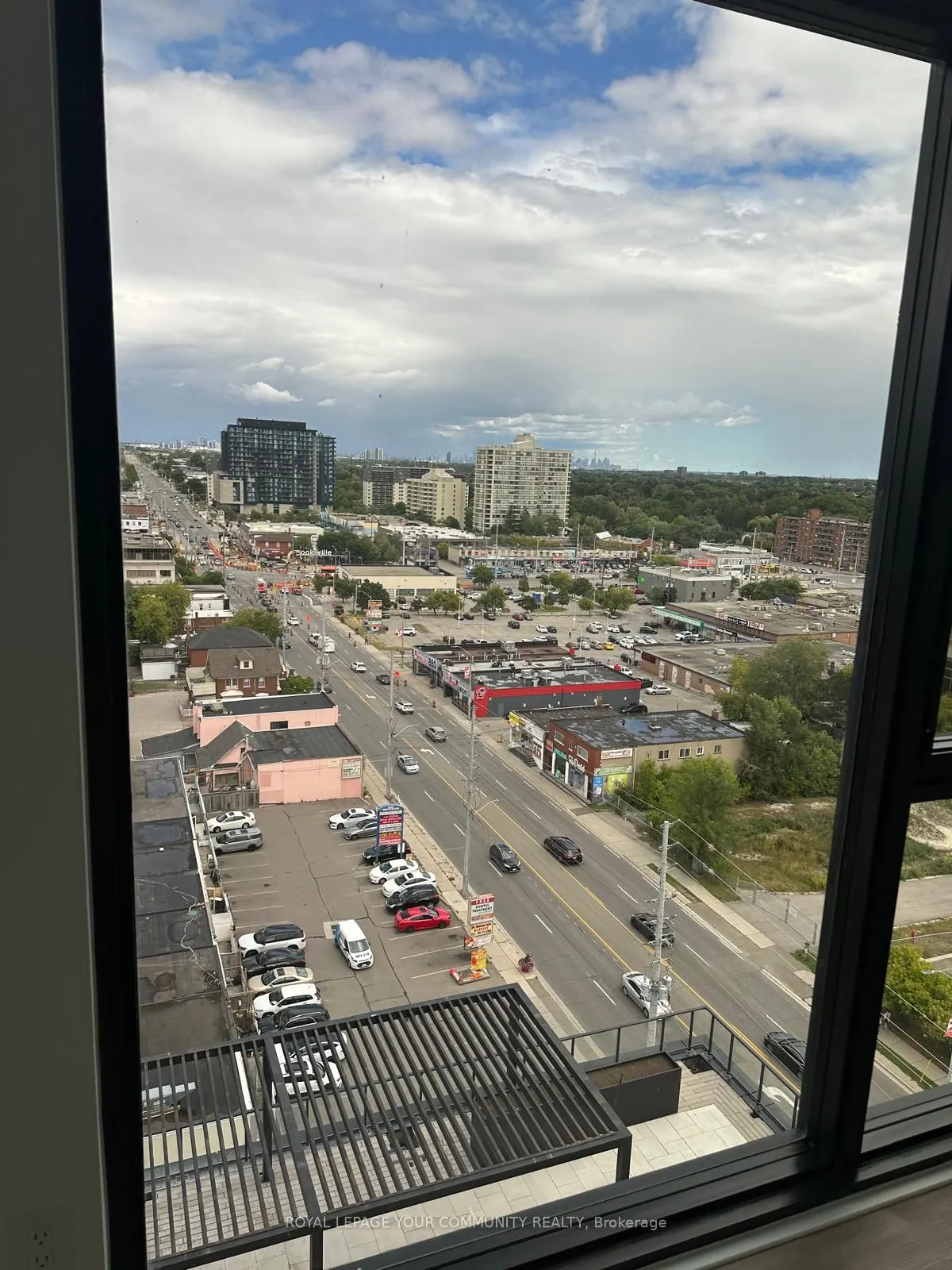 3009 Novar Road, #04