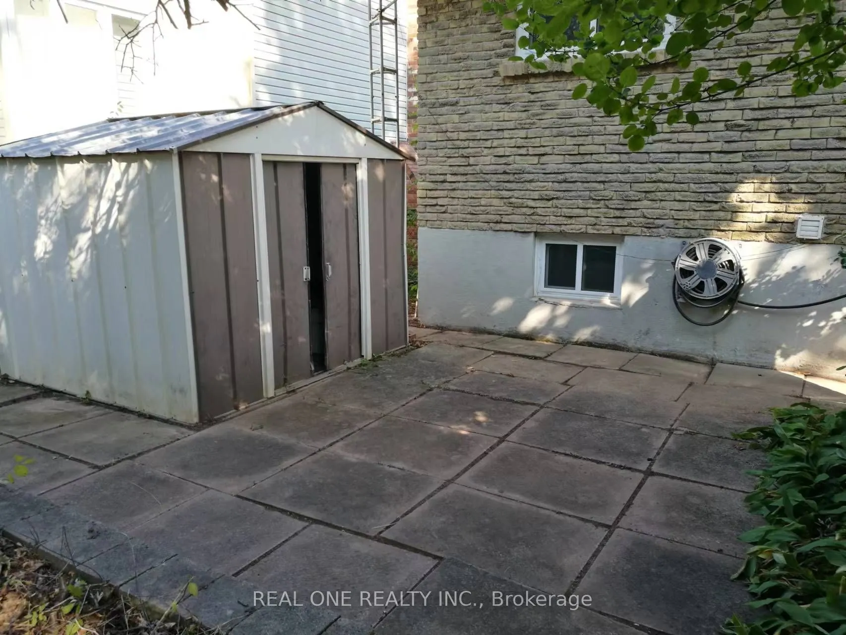 79 Osborne Crescent