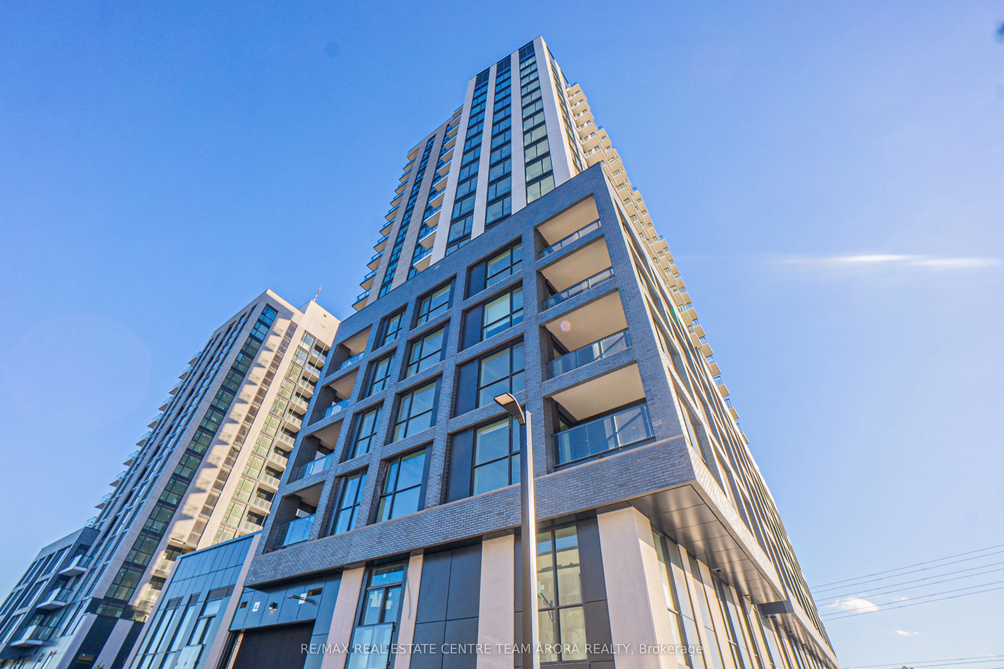 3079 Trafalgar Road, #605