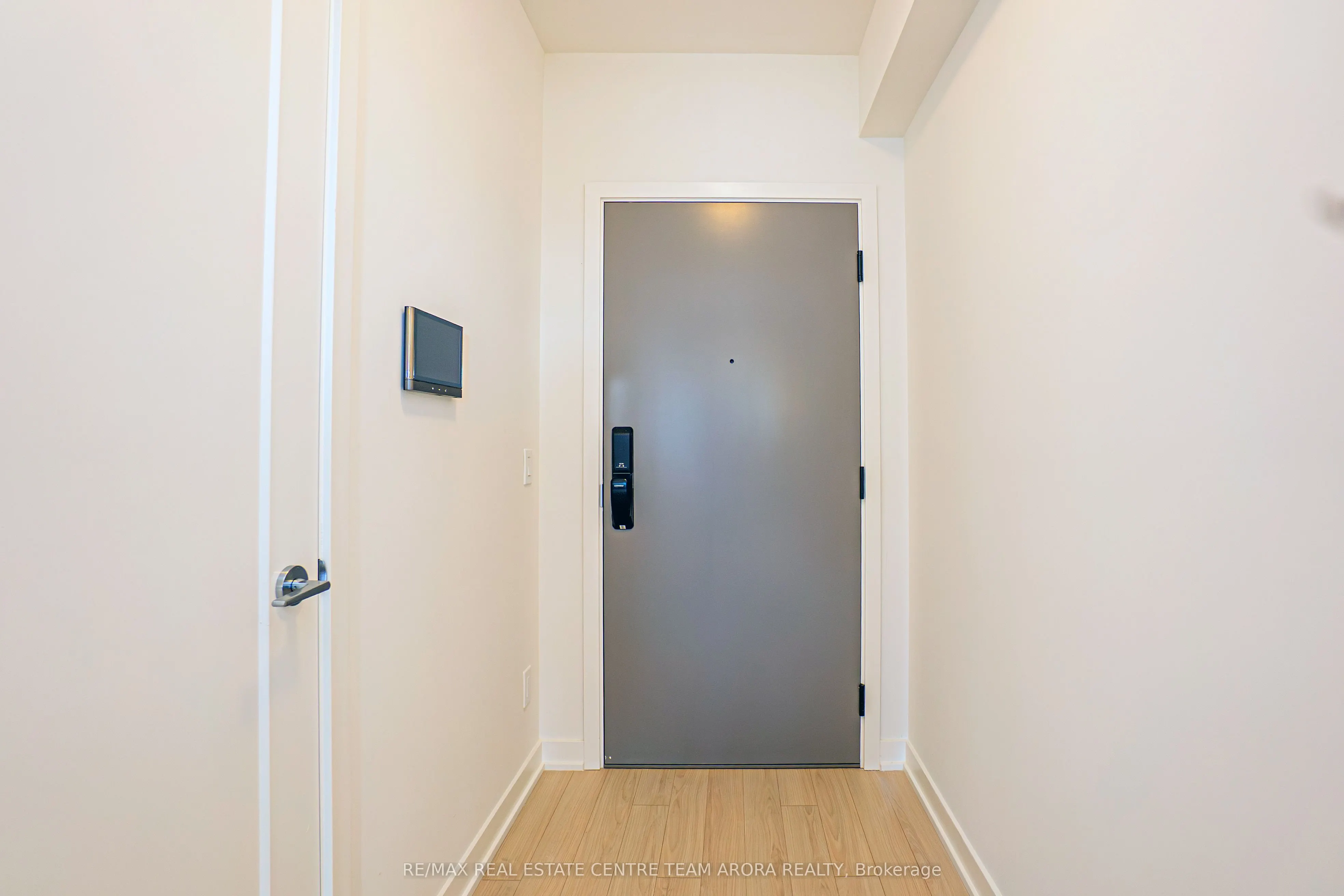 3079 Trafalgar Road, #605