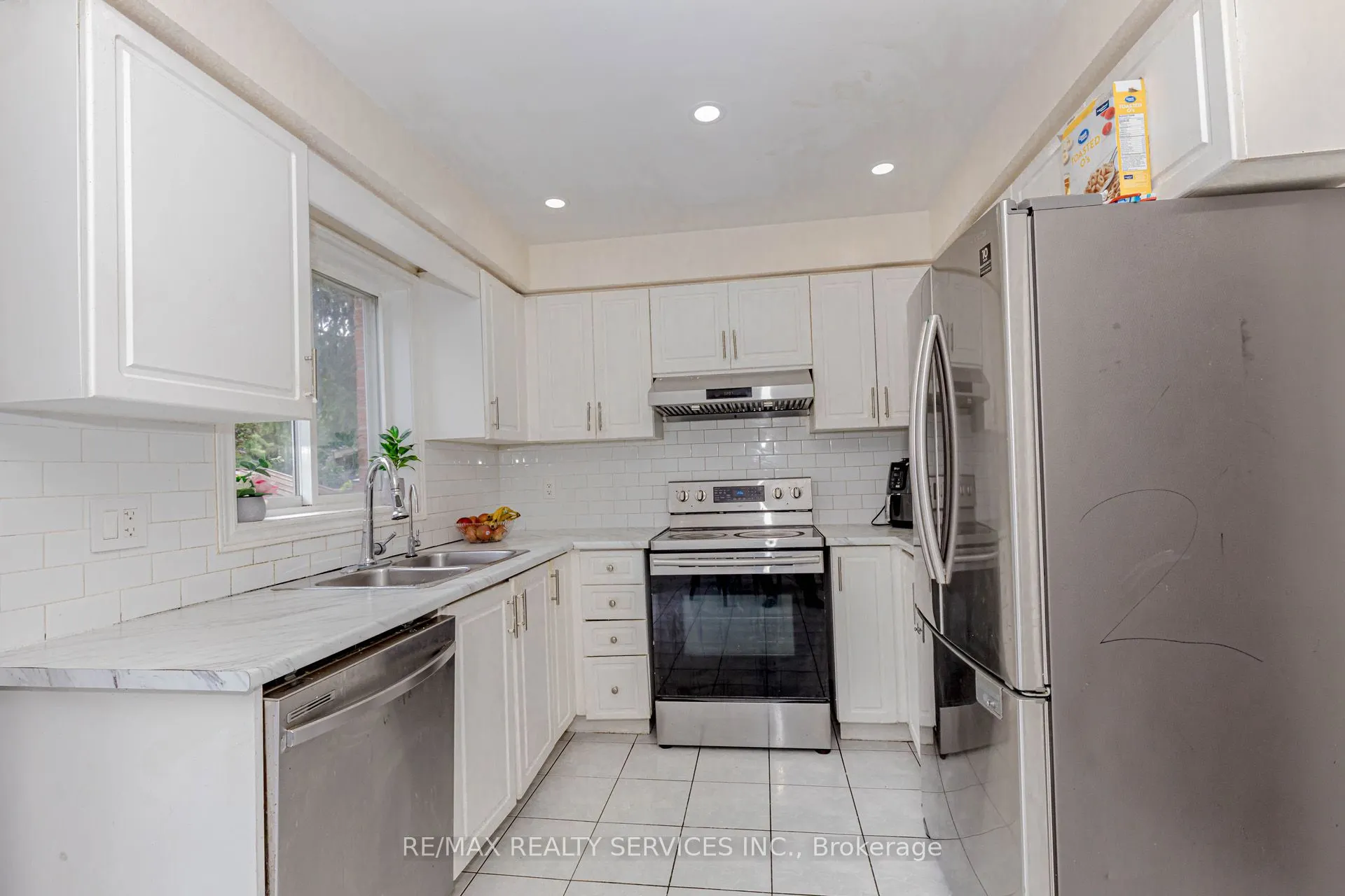 32 Pressed Brick Drive