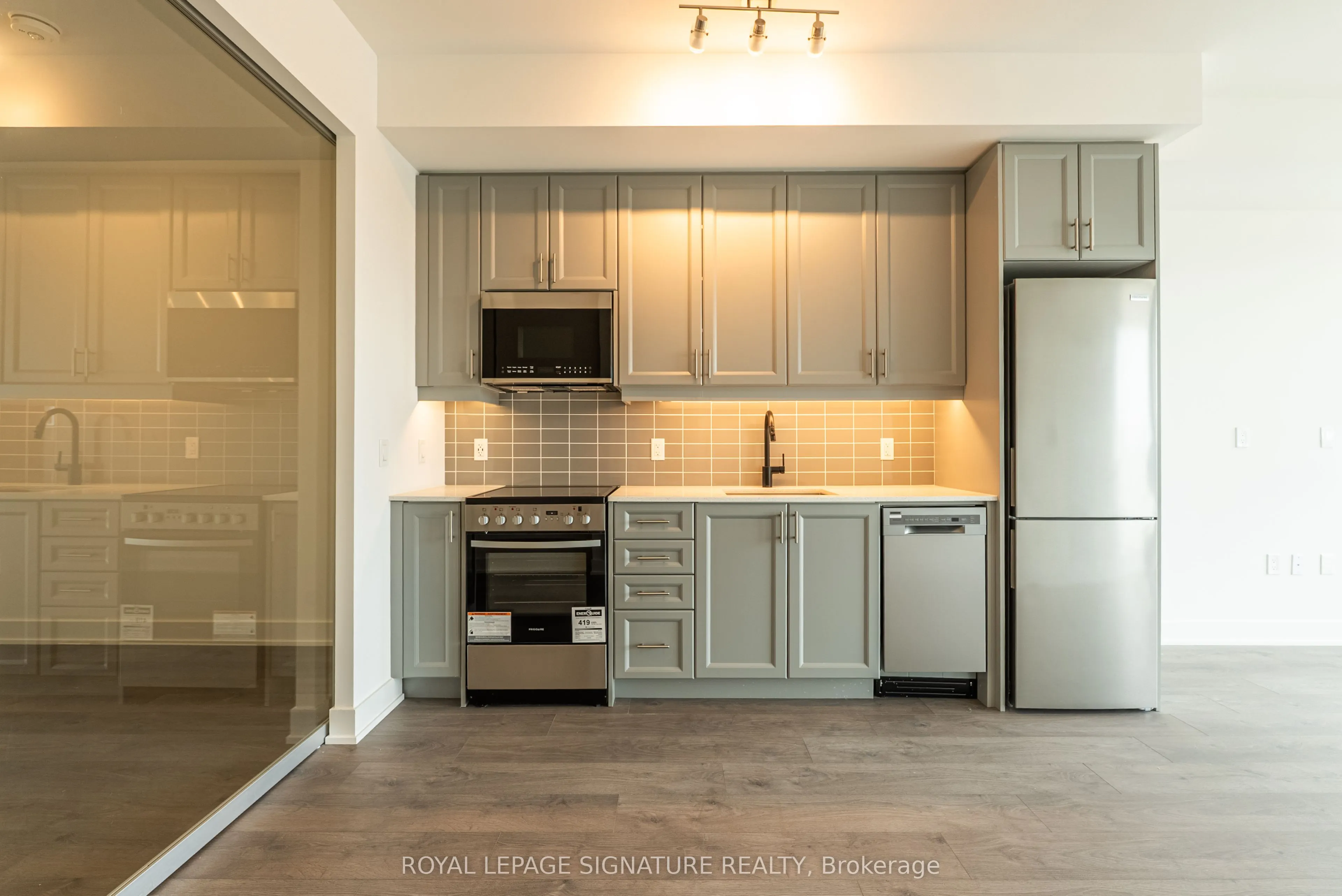 2343 Khalsa Gate, #611