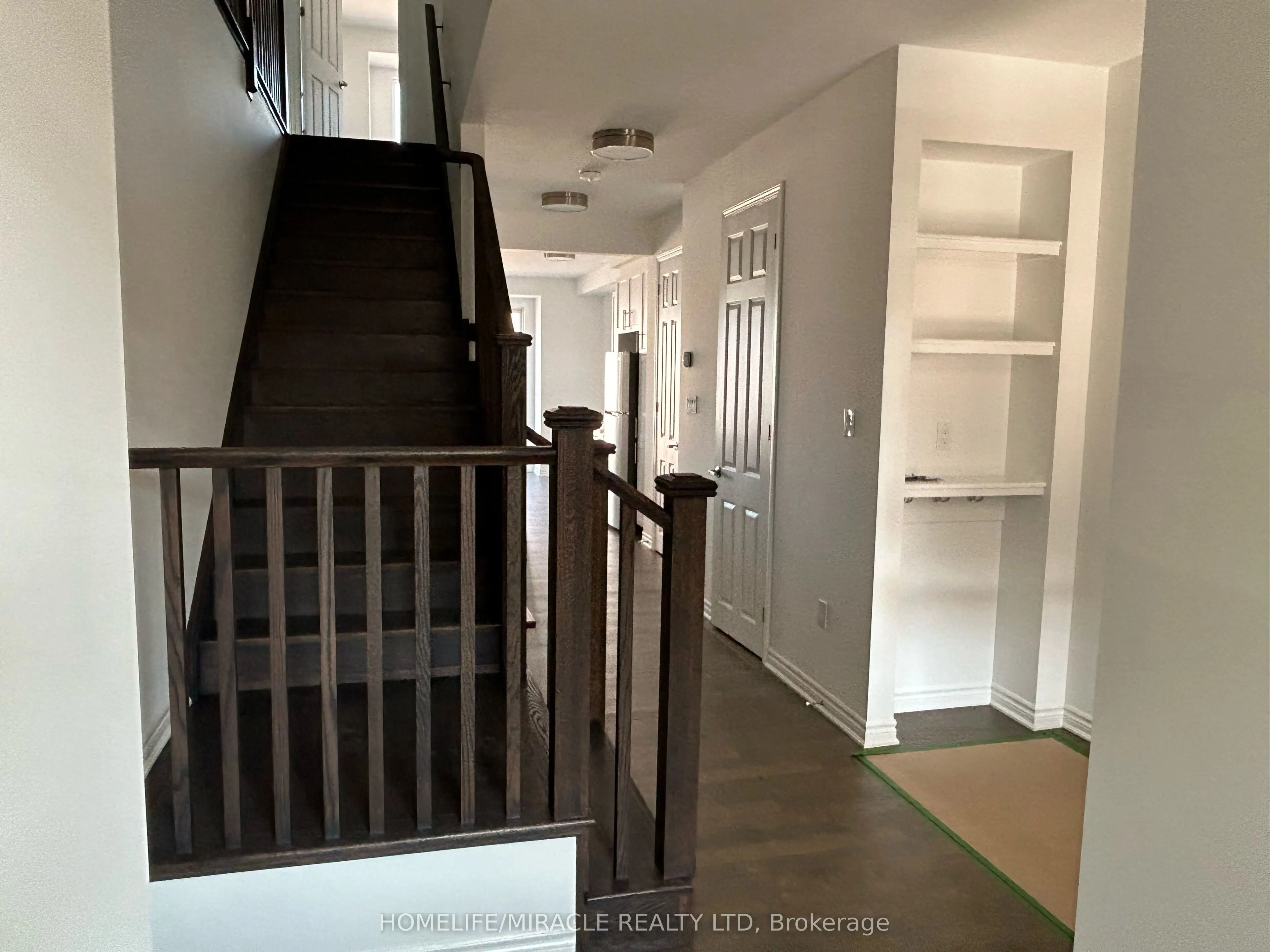 1209 Granary Street