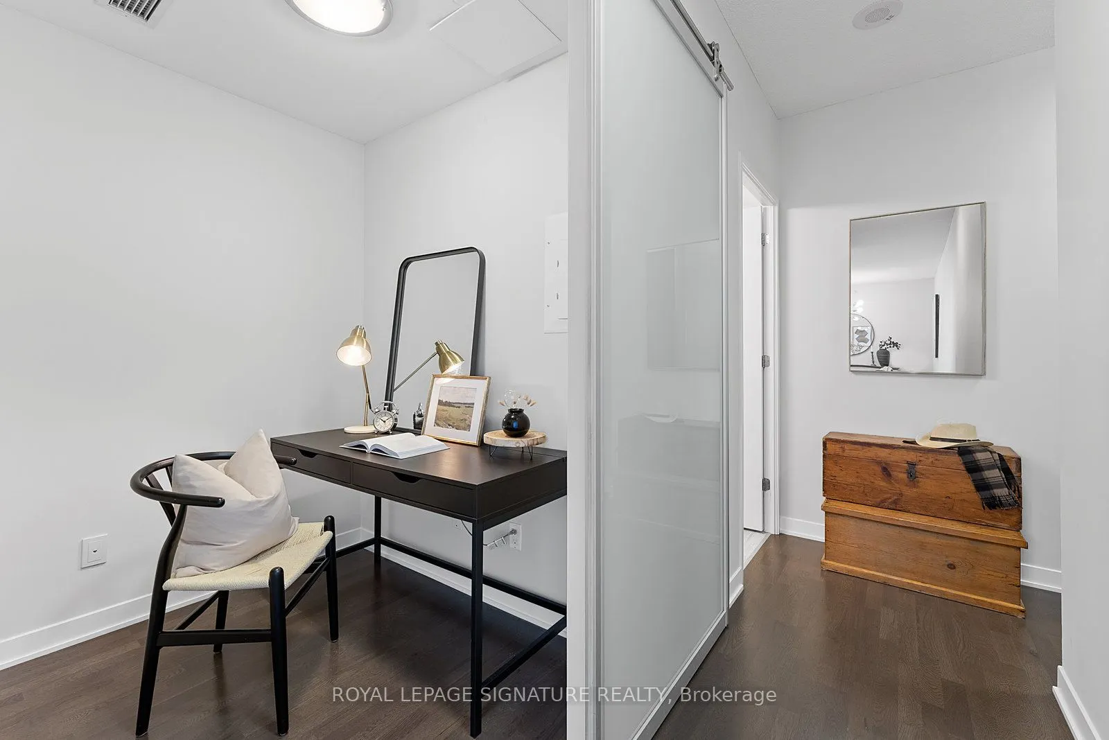 90 Park Lawn Road, #2005