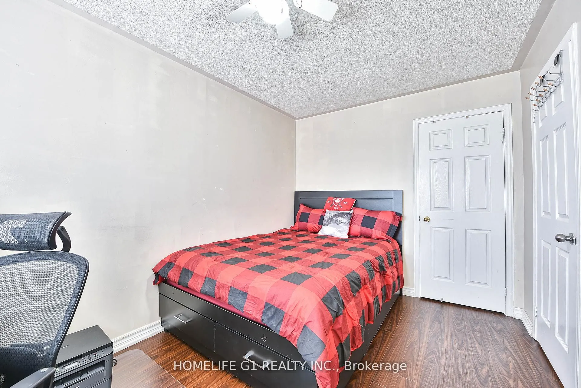 3817 Densbury Drive