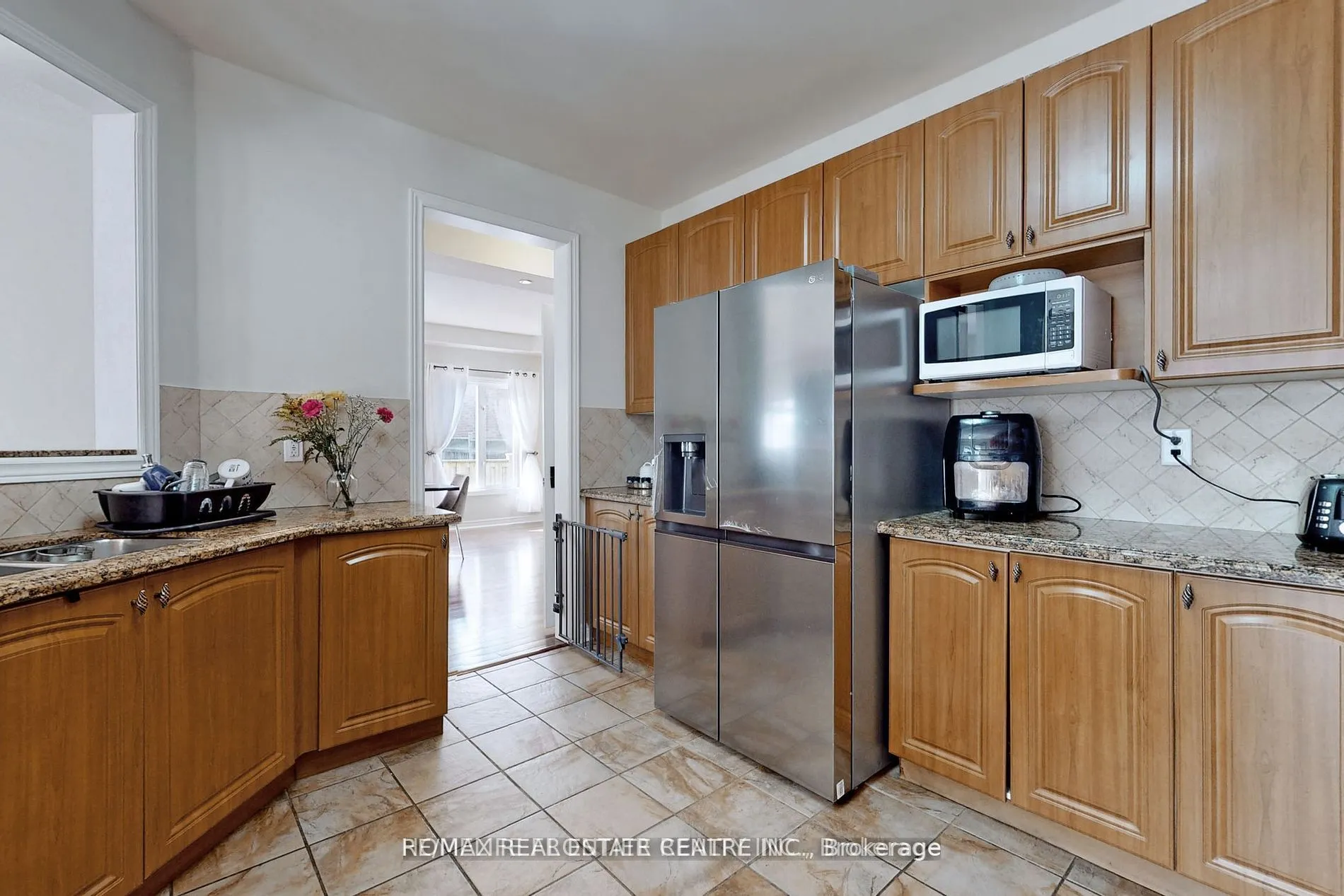 5186 Doubletree Drive, #(MAIN FLOOR)