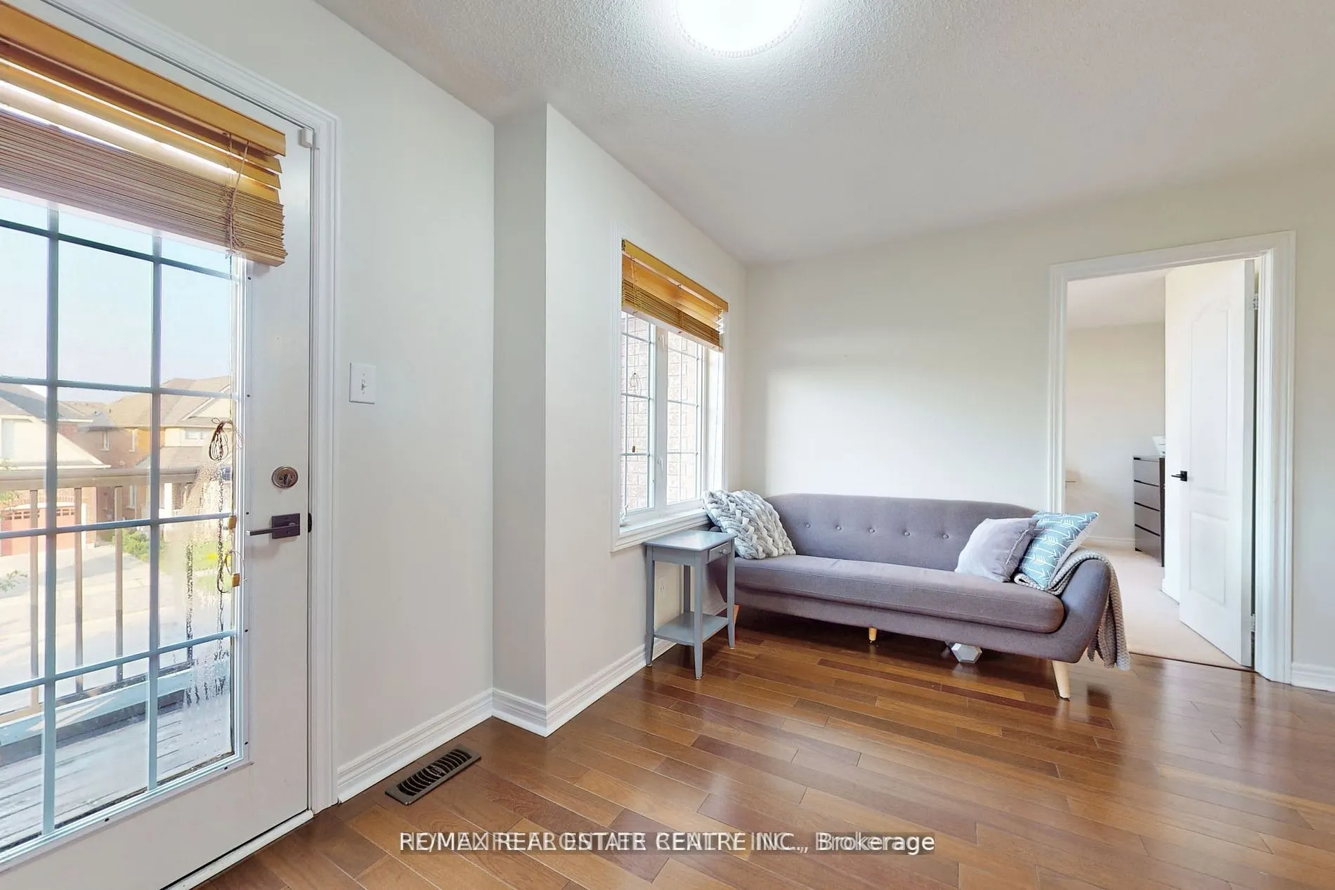 5186 Doubletree Drive, #(MAIN FLOOR)