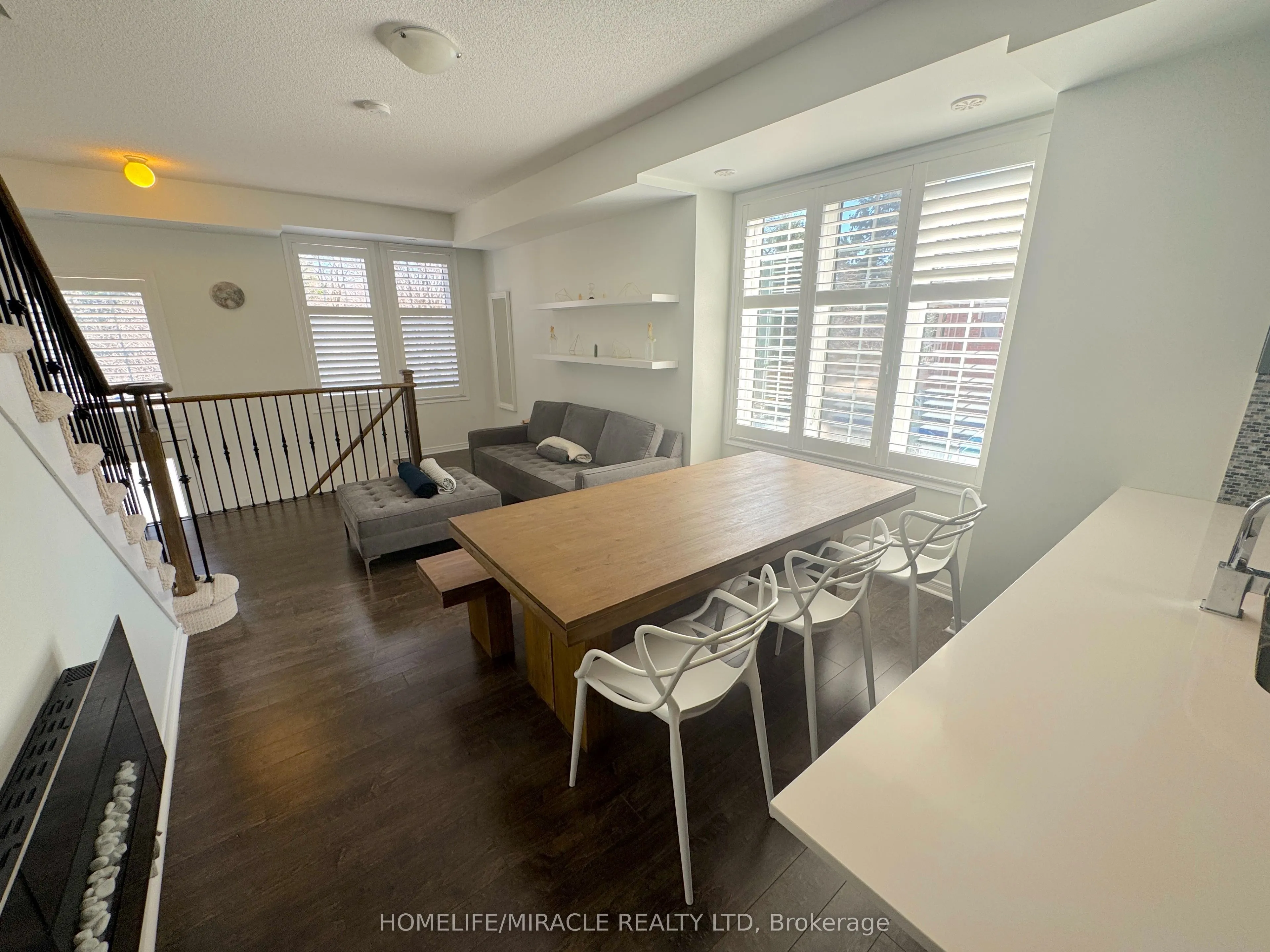 180 Howden Boulevard, #48
