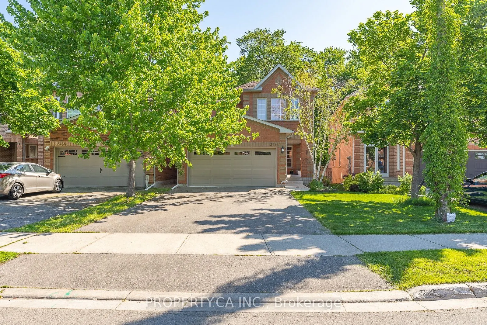 3788 Forest Bluff Crescent, #Lower