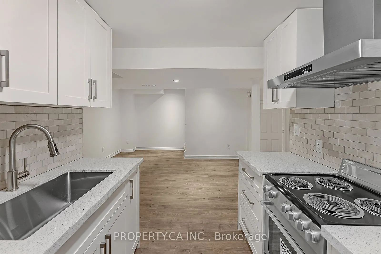 3788 Forest Bluff Crescent, #Lower