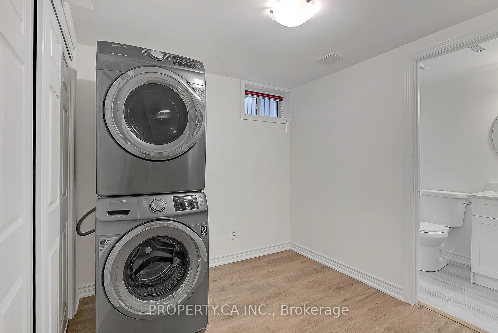 3788 Forest Bluff Crescent, #Lower