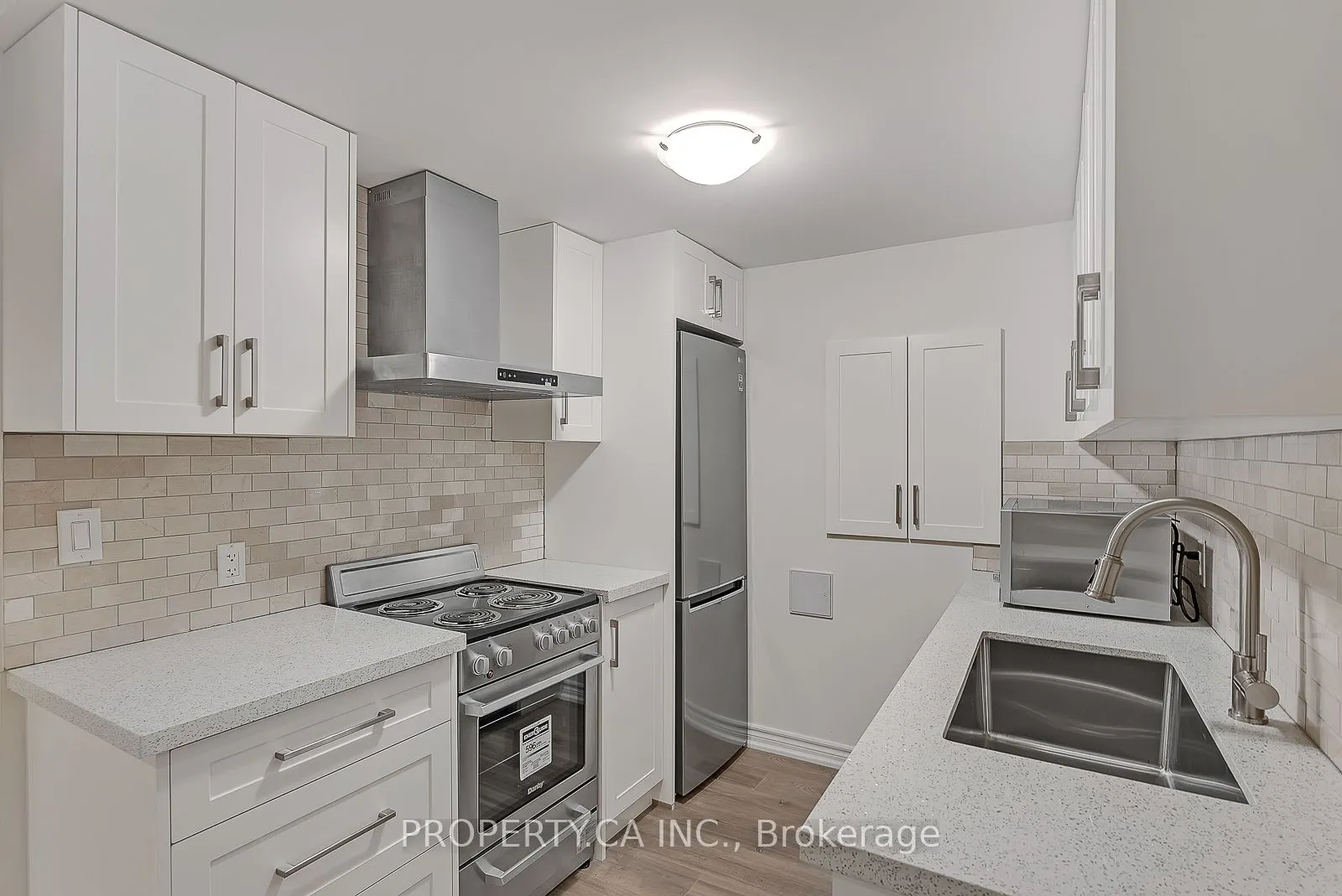 3788 Forest Bluff Crescent, #Lower