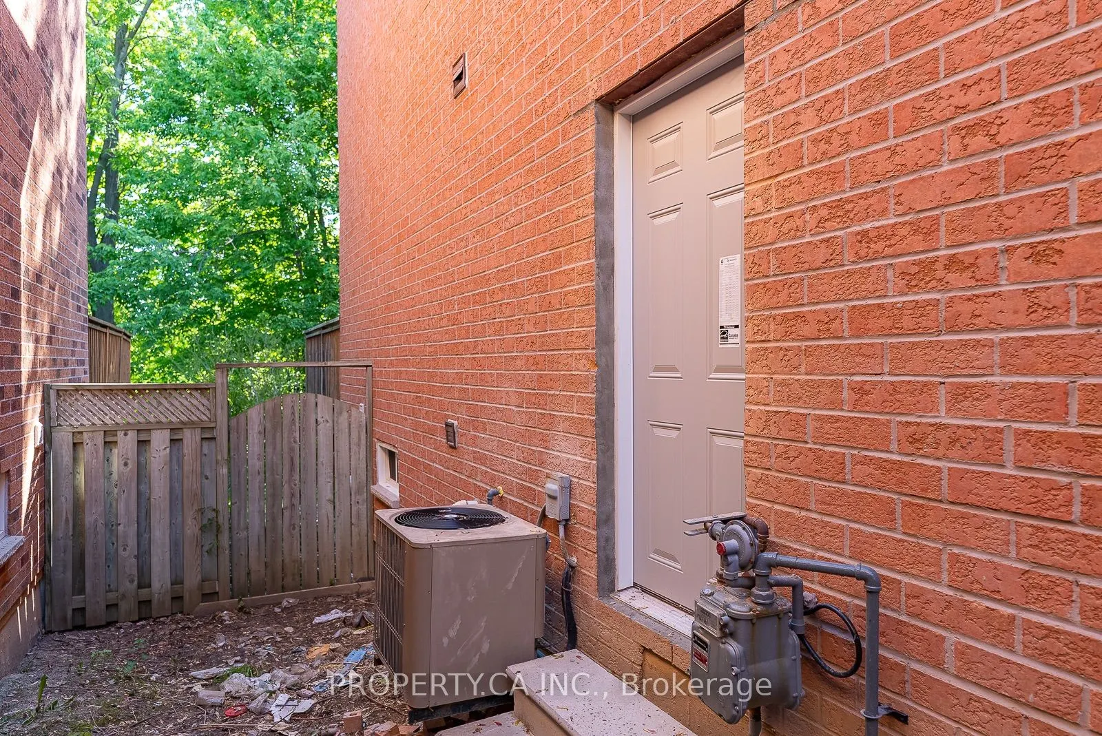 3788 Forest Bluff Crescent, #Lower