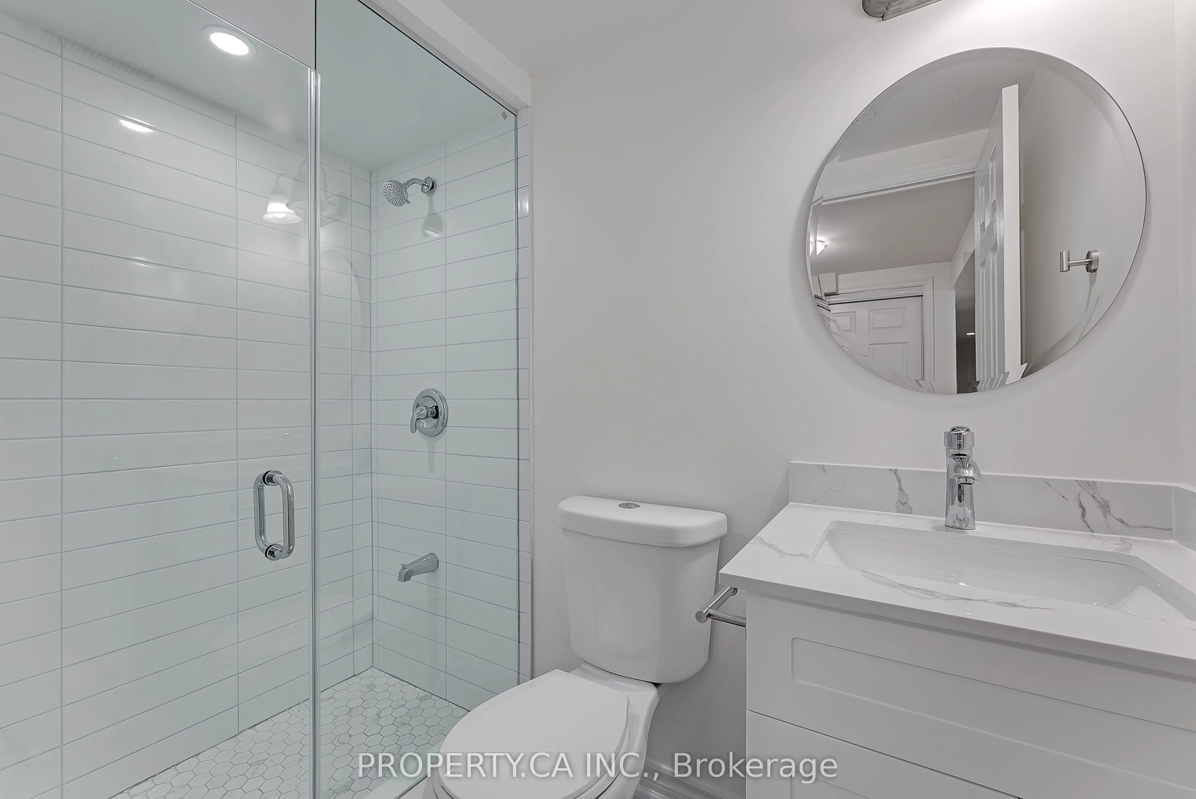 3788 Forest Bluff Crescent, #Lower