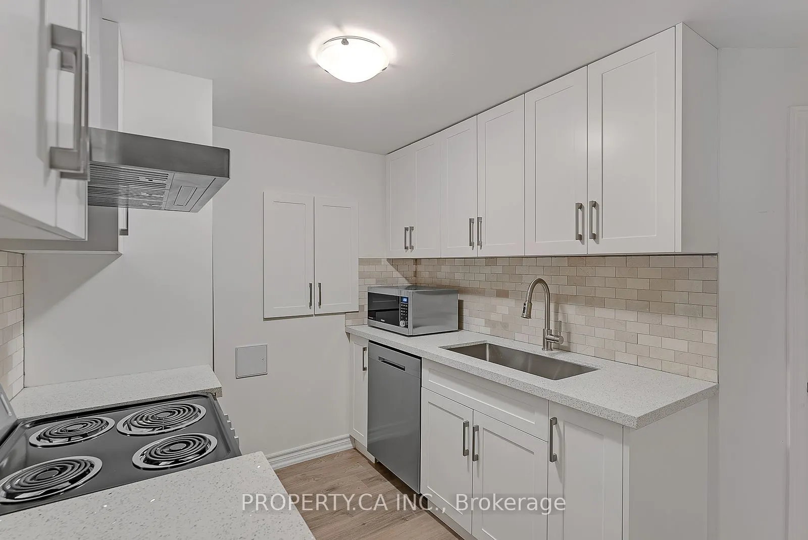 3788 Forest Bluff Crescent, #Lower